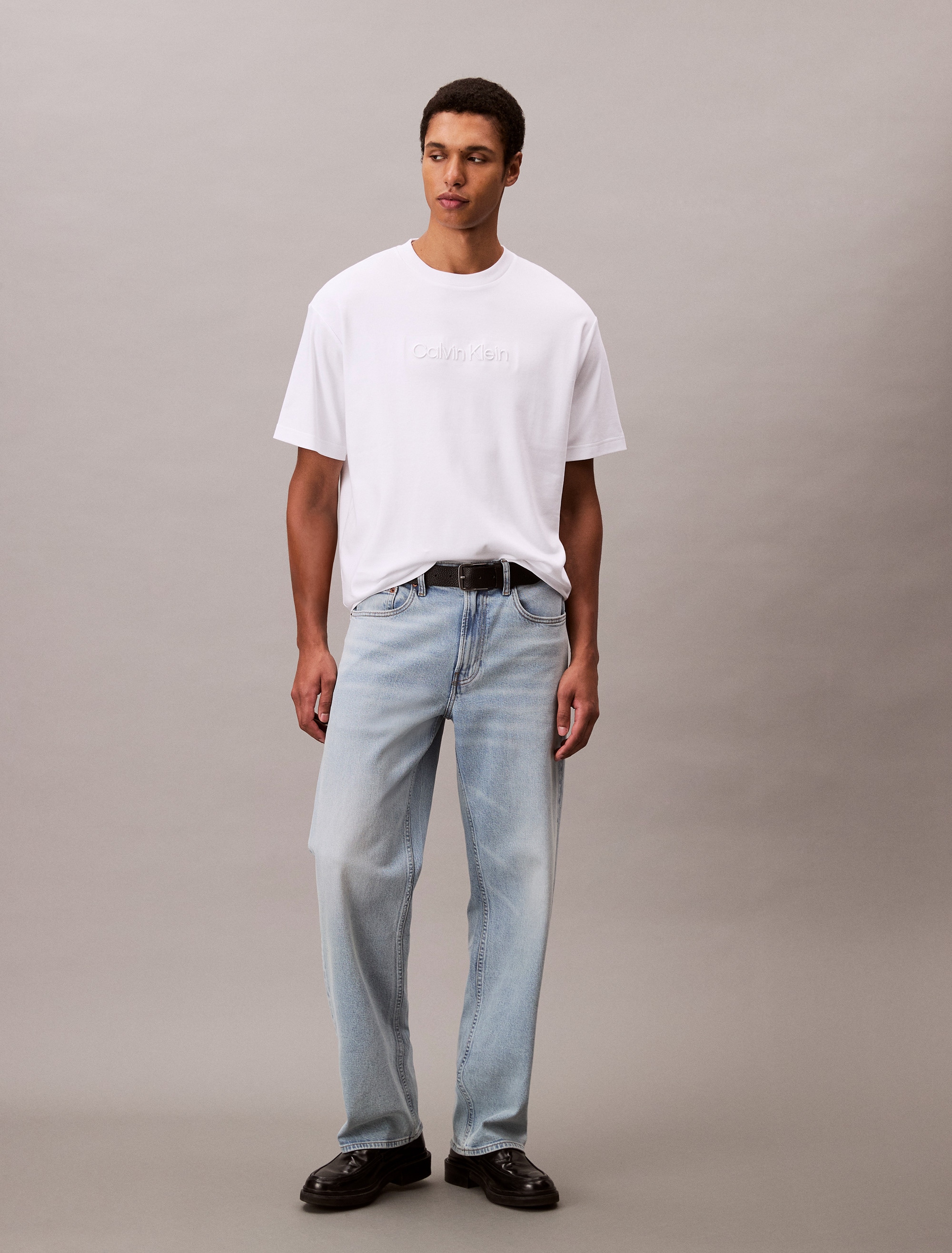 Calvin Klein T-Shirt »A - Rel Fashion Logo Tee«, Mit Rundhalsausschnitt