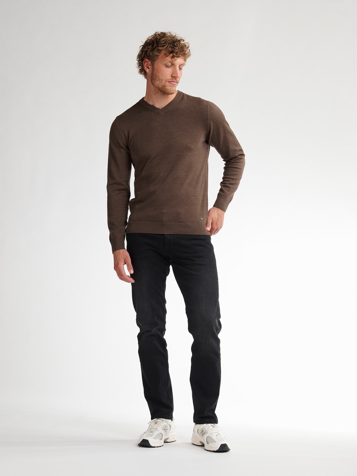 Petrol Industries V-Ausschnitt-Pullover »V-Neck Basi«, Materialmix mit Baumwollanteil