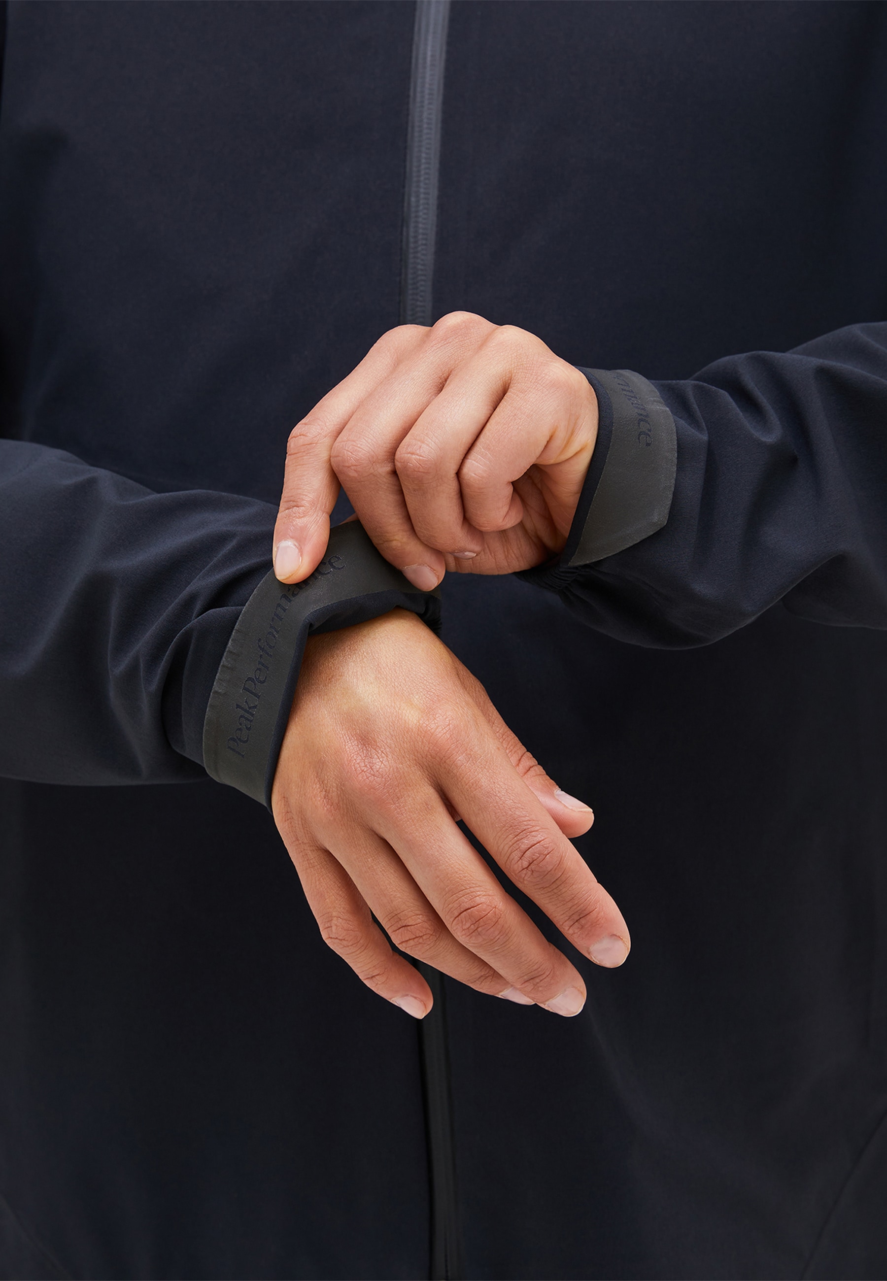 Peak Performance Regenjacke »W Commuter Hipe Jacket«