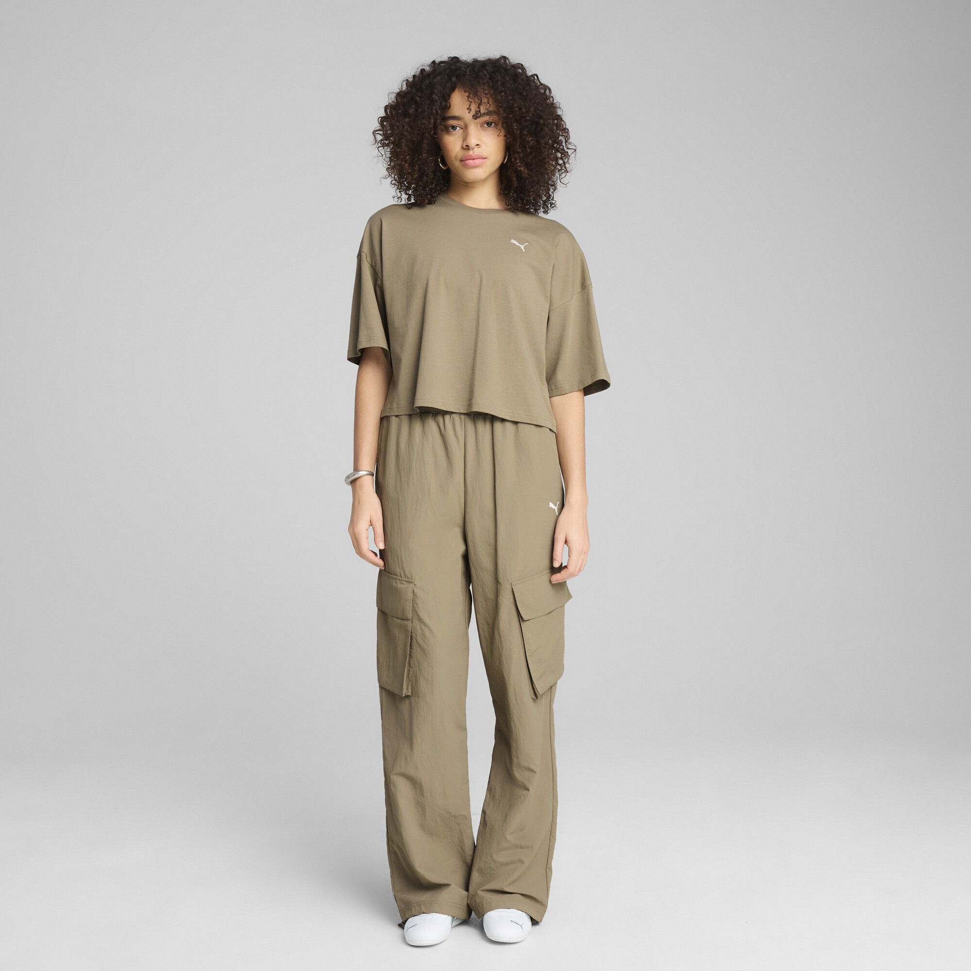 PUMA Sporthose »WARDROBE ESS Cargohose in Relaxed Fit Damen«