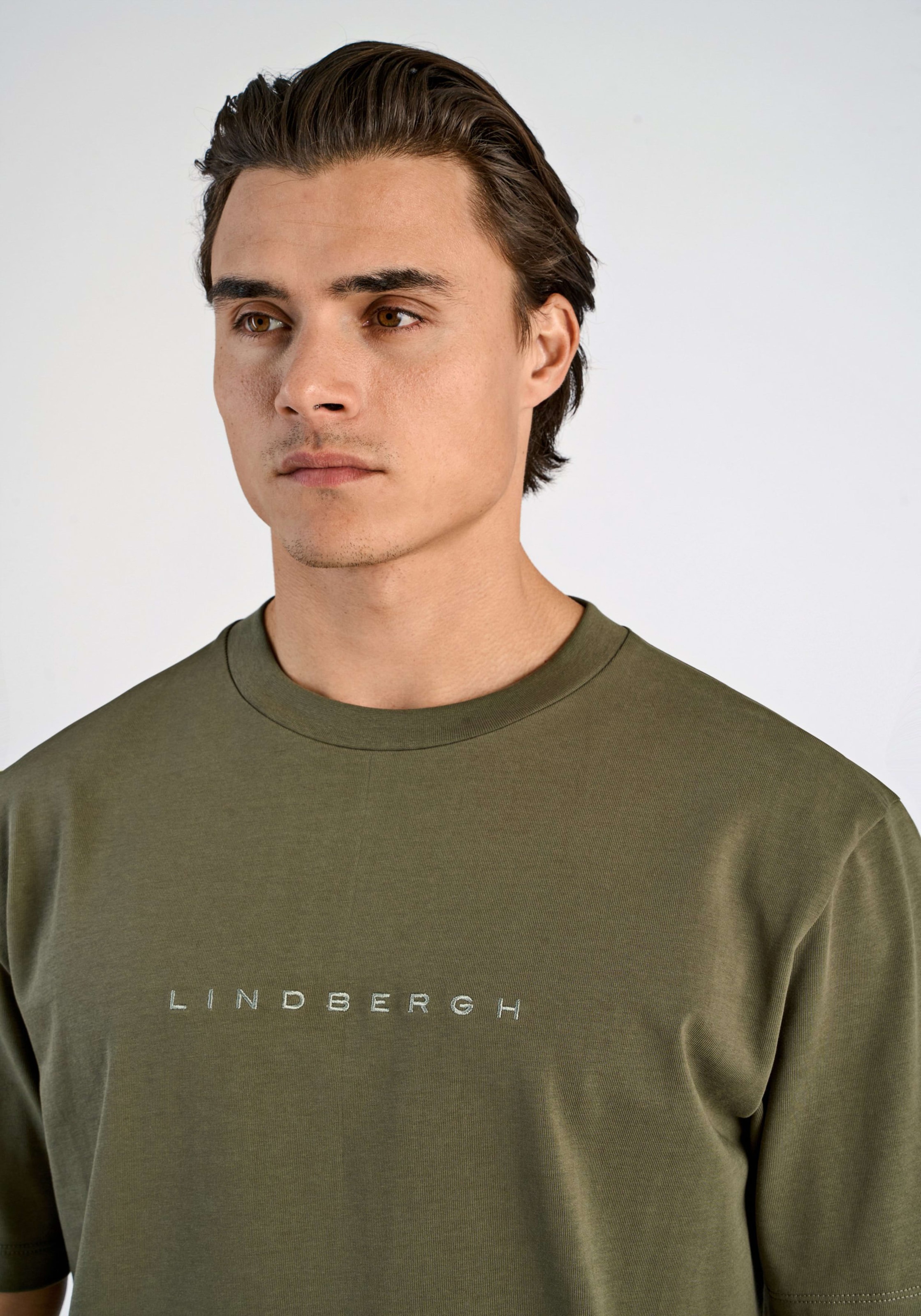 LINDBERGH T-Shirt mit Stickerei auf der Brust