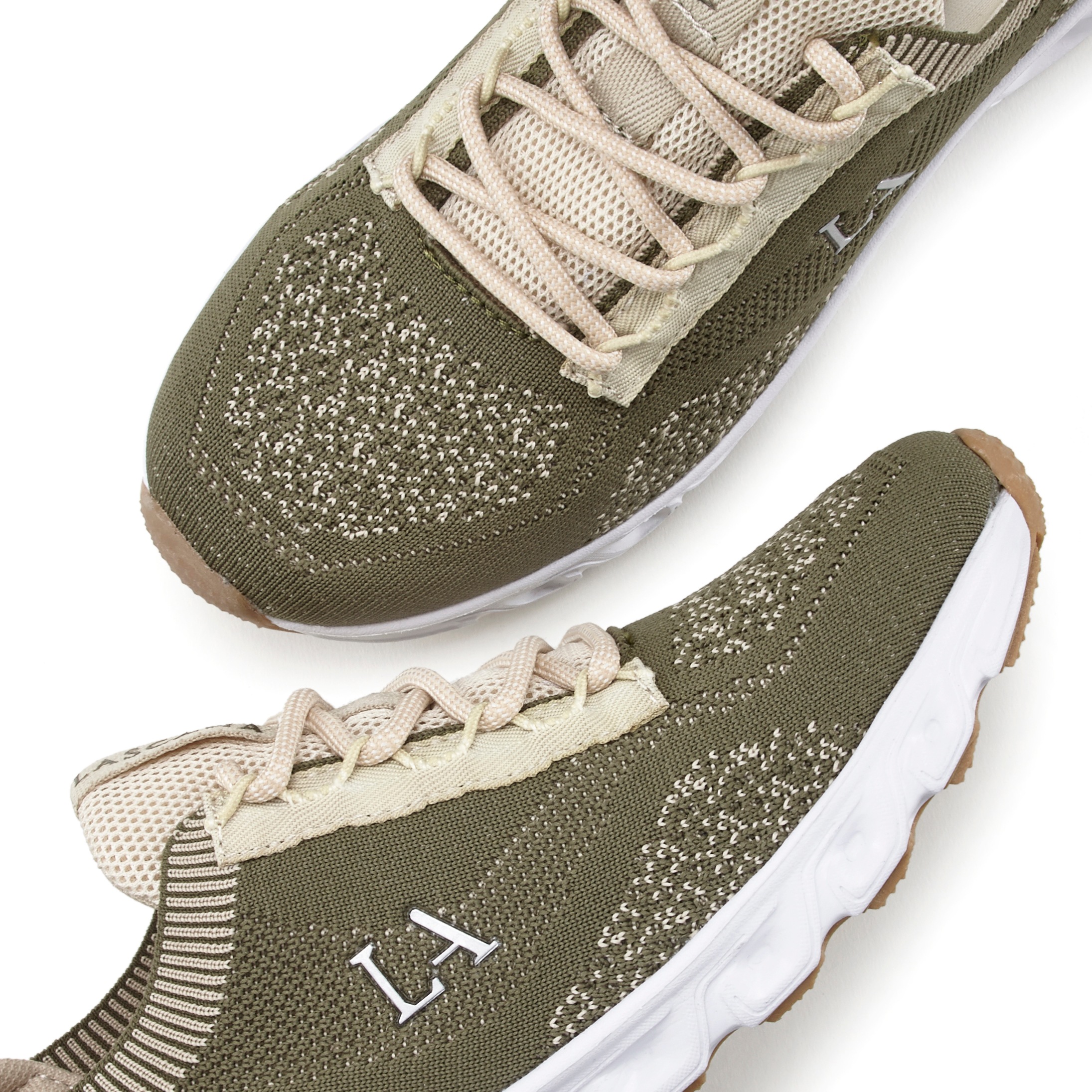 LASCANA ACTIVE Sneaker, in modischen Farben, ultraleicht und bequem