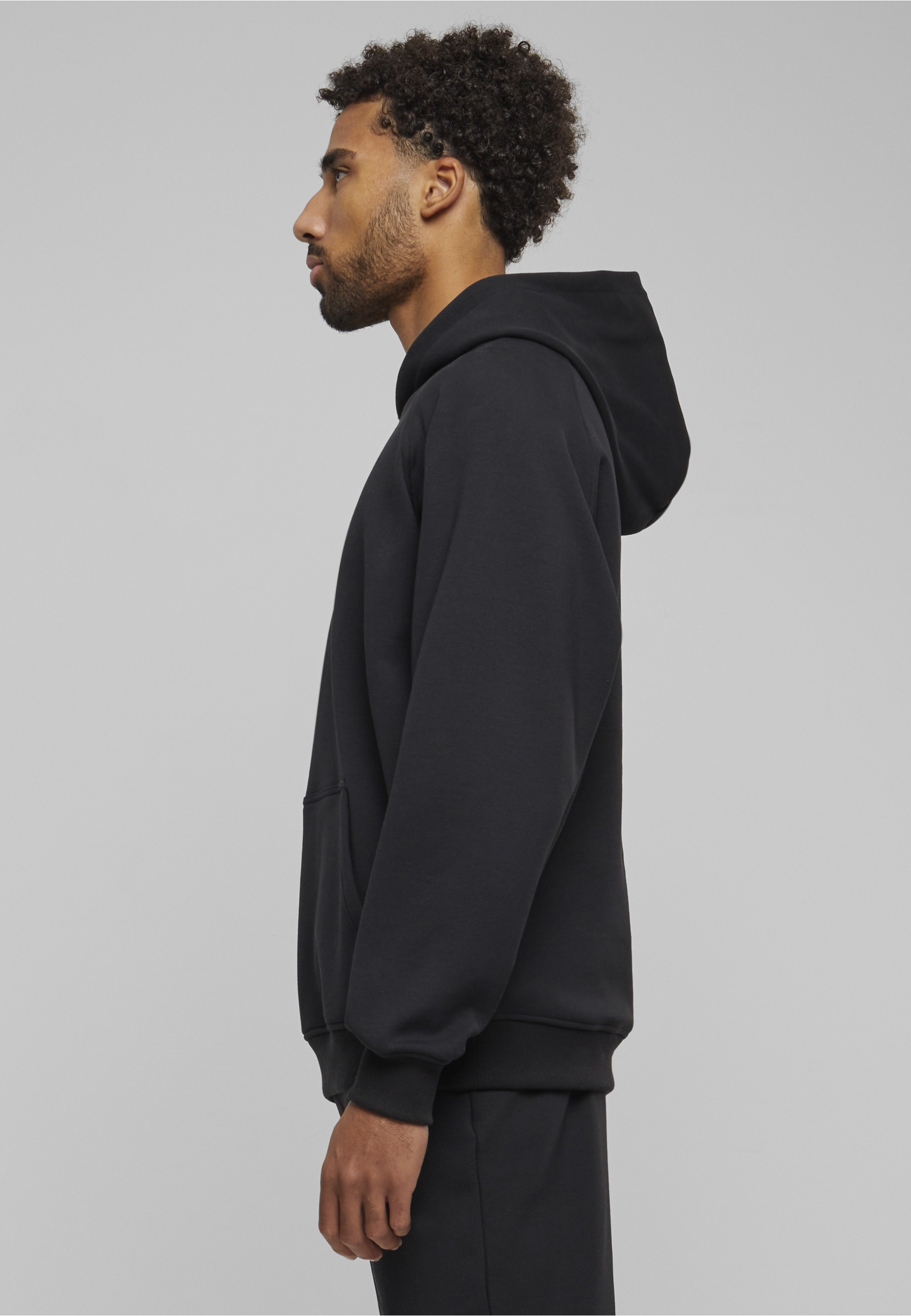 URBAN CLASSICS Kapuzensweatshirt »Urban Classics Herren Cosy Raglan Hoody«, 1 Stk.
