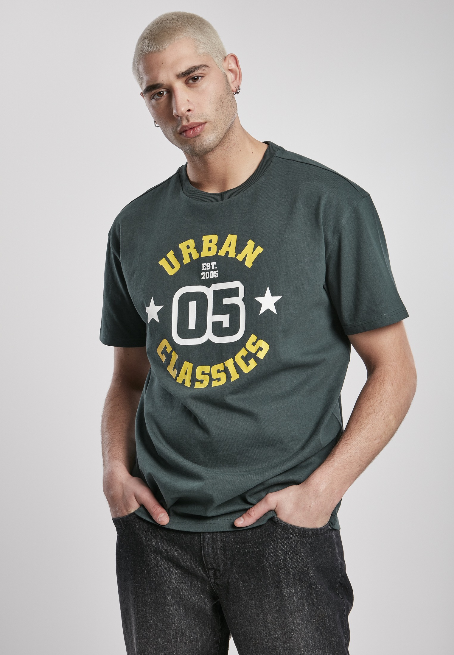 Urban Classics Herren T-Shirt College Print – Oversize, 100% Baumwolle, Mit Logo