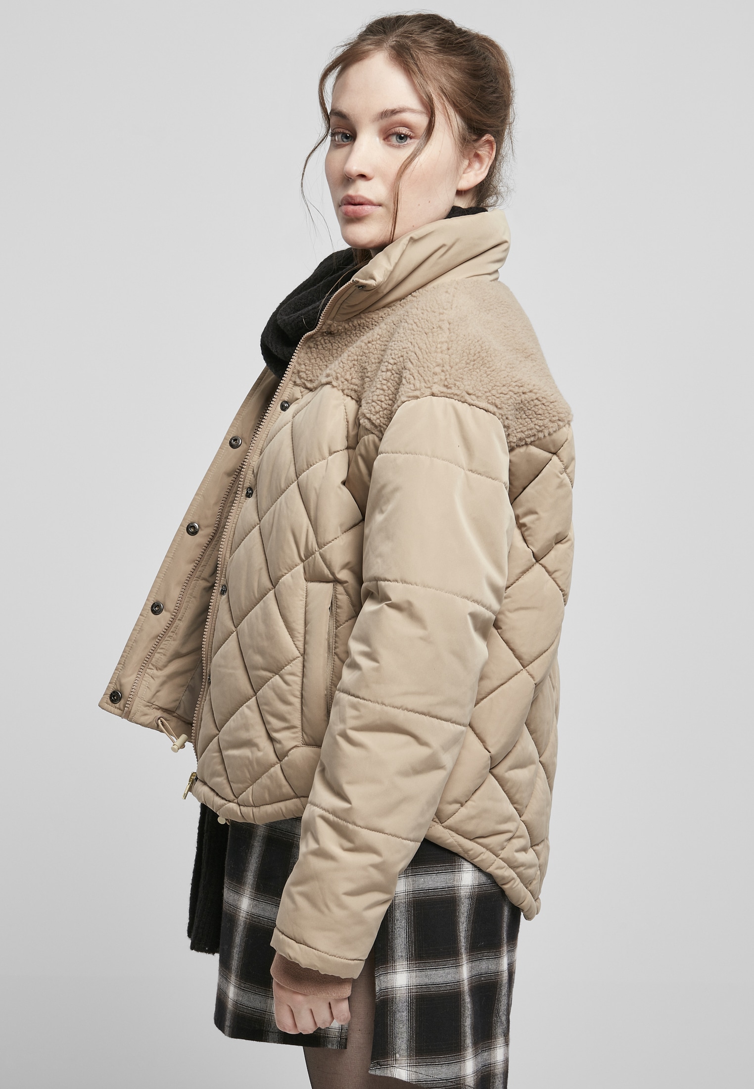 URBAN CLASSICS Winterjacke Oversized Jacket«, (1 Kapuze St.), Puffer »Damen BAUR Quilt kaufen | Ladies Diamond ohne für
