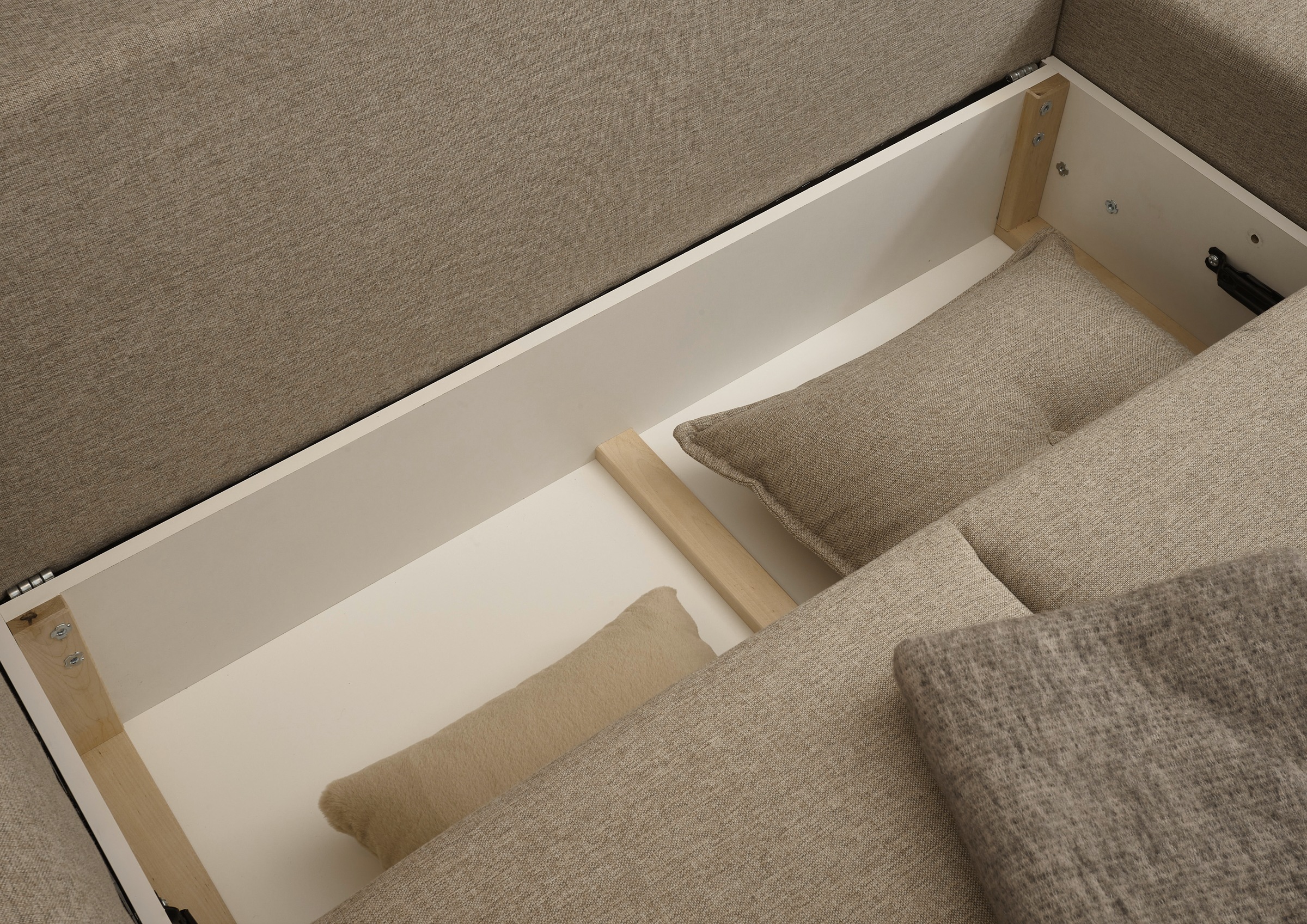 ED EXCITING DESIGN Ecksofa »Pamplona L-Form«, mit Bettfunktion, Bettkasten & Zierkissen