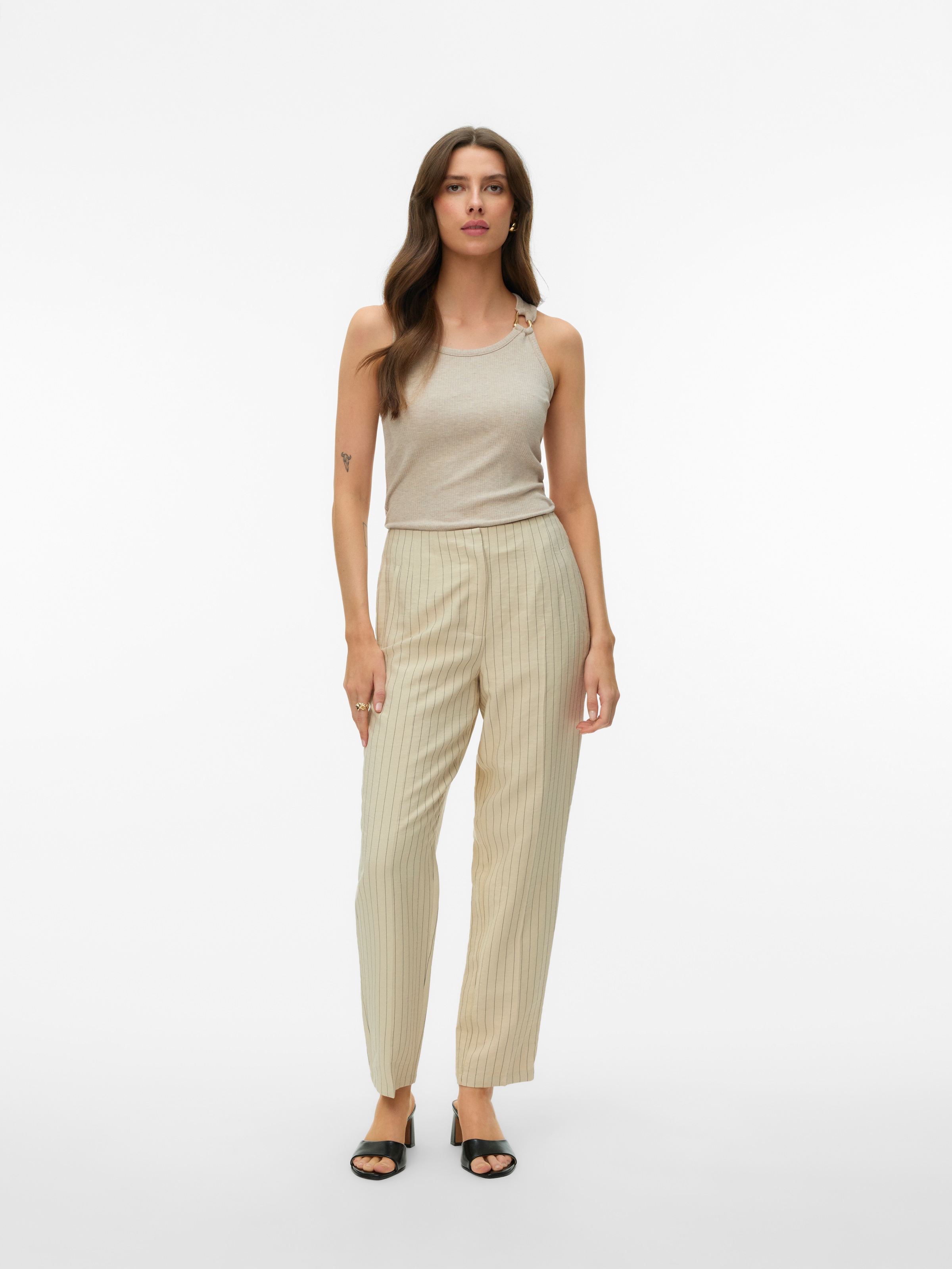 Vero Moda Tanktop »VMKIKI S/L O-NECK TOP JRS BTQ« Viskosemischung, regular fit