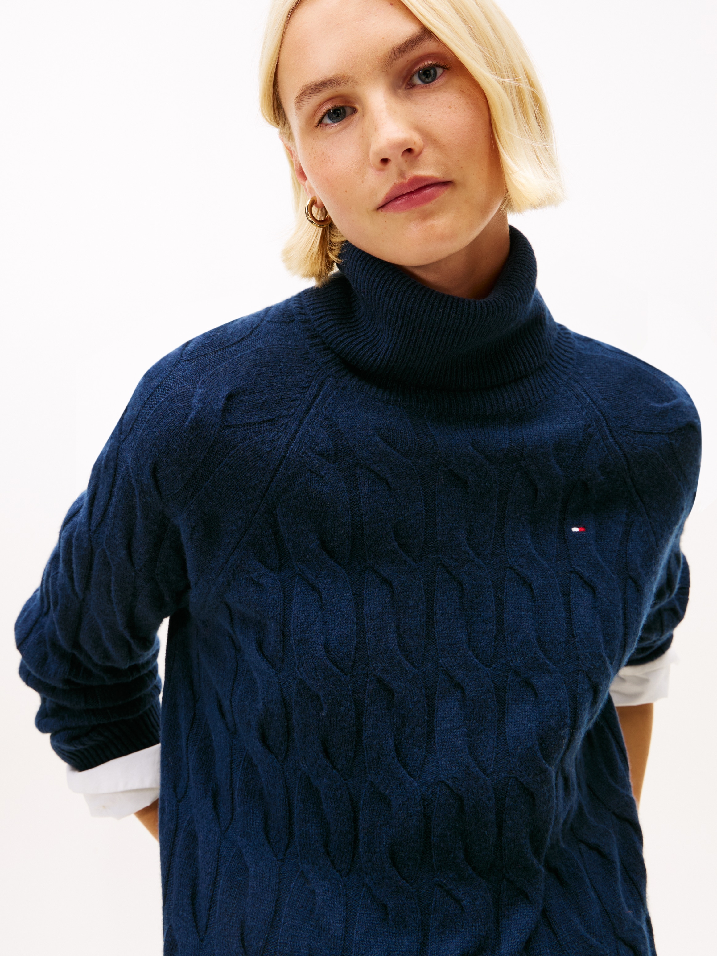 Tommy Hilfiger Rollkragenpullover »SOFT WOOL CABLE ROLL-NK LS SWT« Wolle, mit Zopfmuster