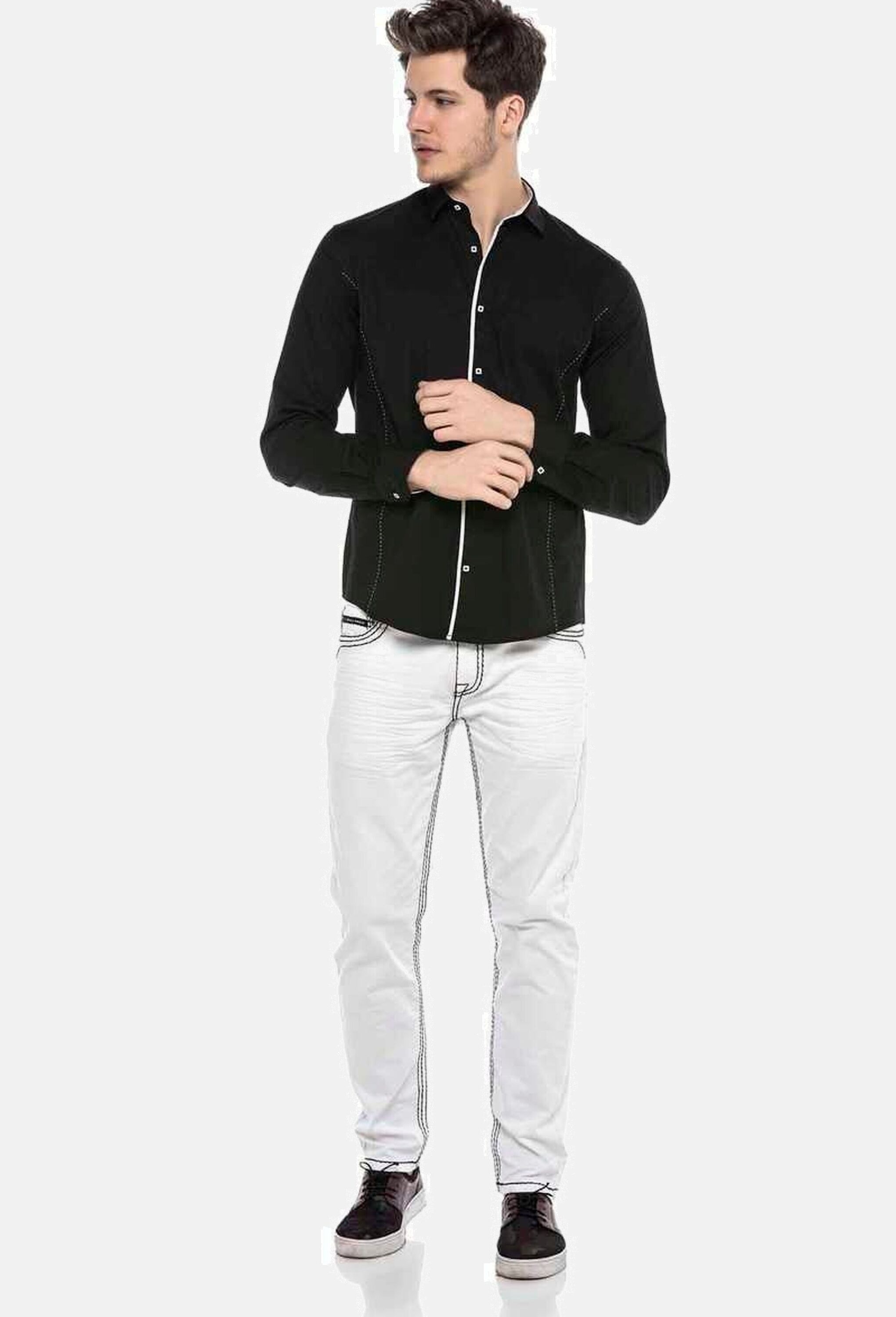 Cipo & Baxx Regular-fit-Jeans »Cipo & Baxx Jeans DENIM« bequeme Jeans mit auffälligen Kontrastnähten, CD601