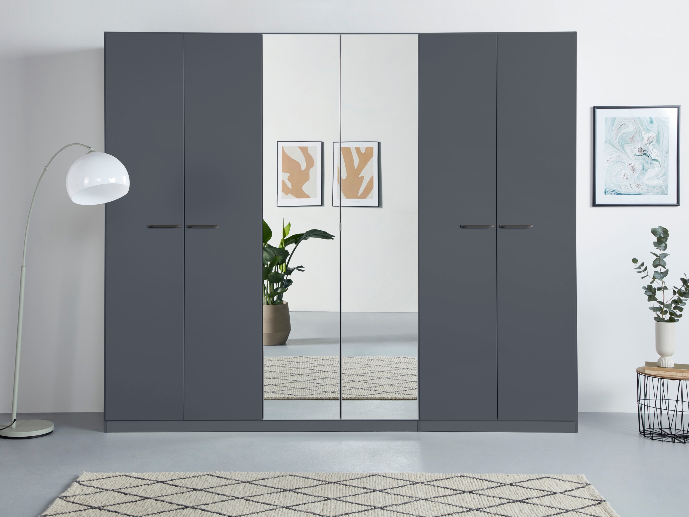 rauch Drehtürenschrank »Kleiderschrank Schrank Garderobe TOPSELLER OTELI inkl. Inneneinteilung«, (erhältlich in Breiten 91-360 cm, ab Breite 136cm inkl. Innenschubladen), mit zusätzlichen Einlegeböden, optional mit Spiegel MADE IN GERMANY