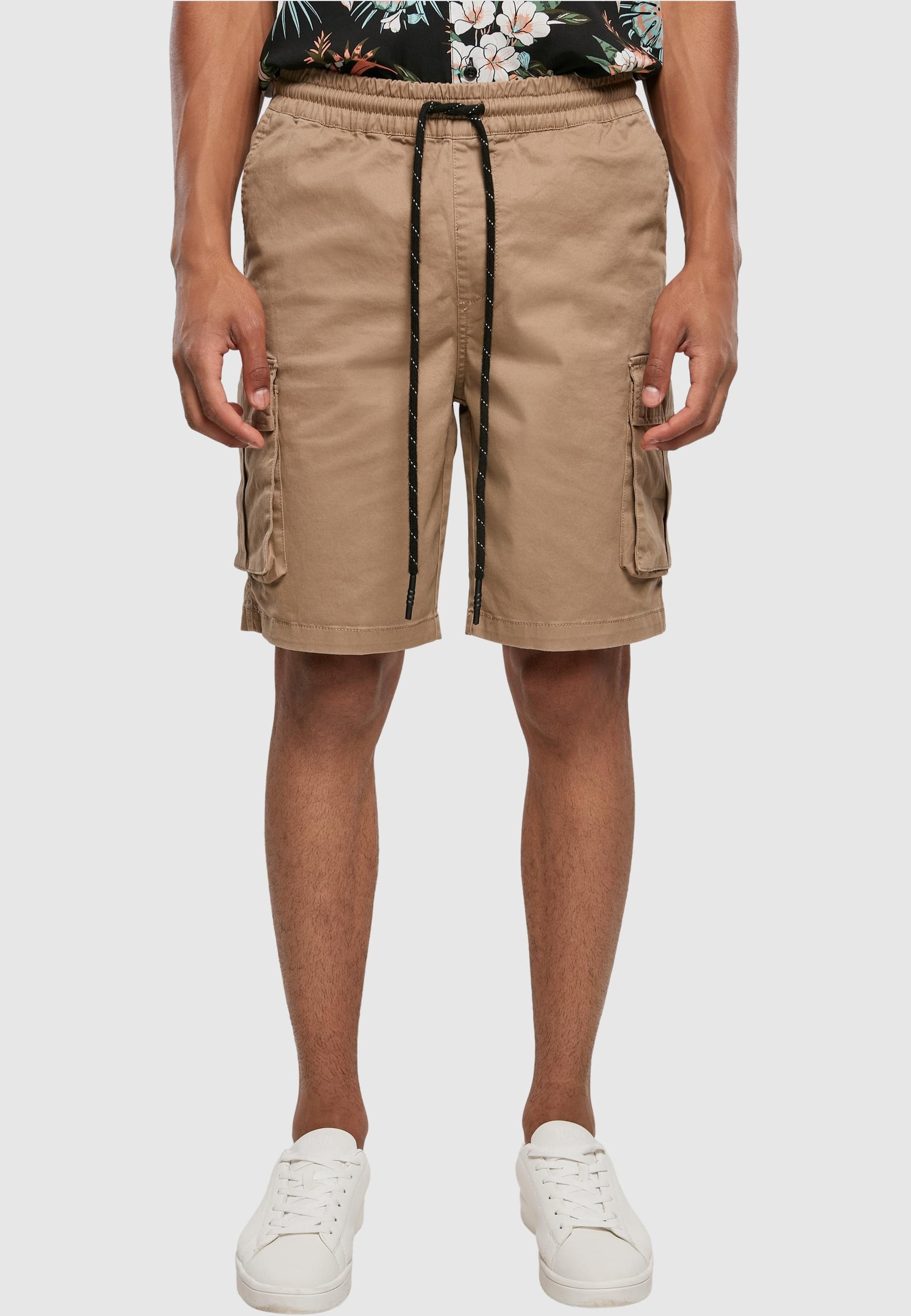 URBAN CLASSICS Stoffhose »Urban Classics Herren Drawstring Cargo Shorts«, (1 tlg.)