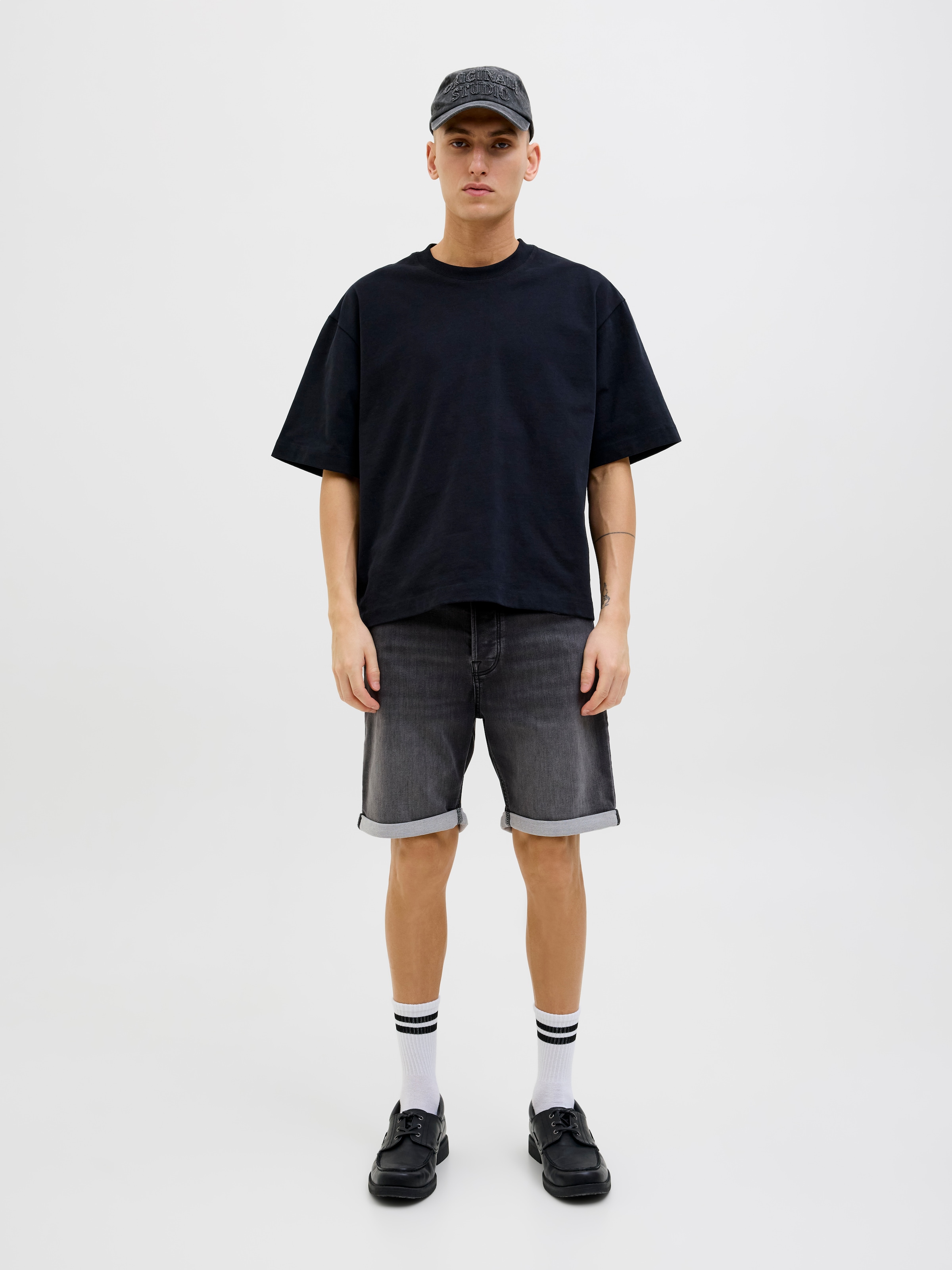 Jack & Jones Shorts »JJIRICK JJICON I.K. SHORTS GE 062 SN«, im Five-Pocket Style