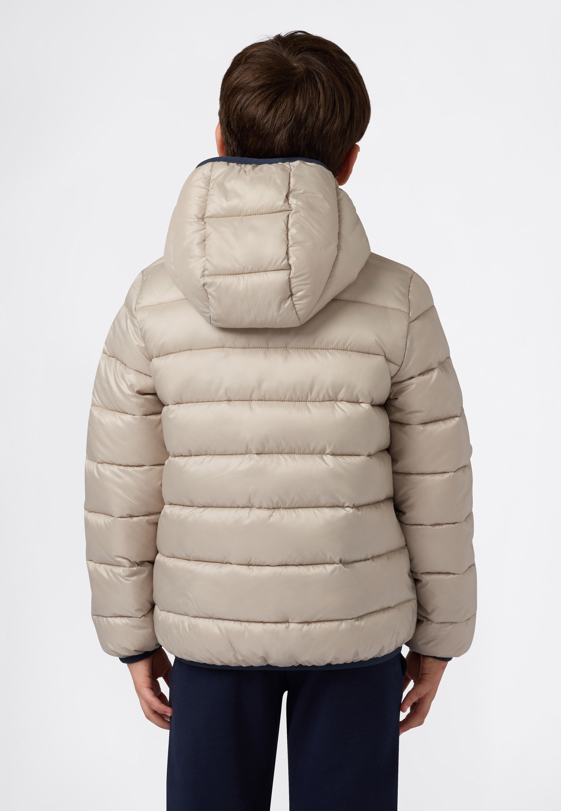 Champion Steppjacke »SPORTWEAR JACKET Standard Fit« 1 Stk. tlg. mit verstellbarer Kapuze, aus Polyester, anliegende Passform