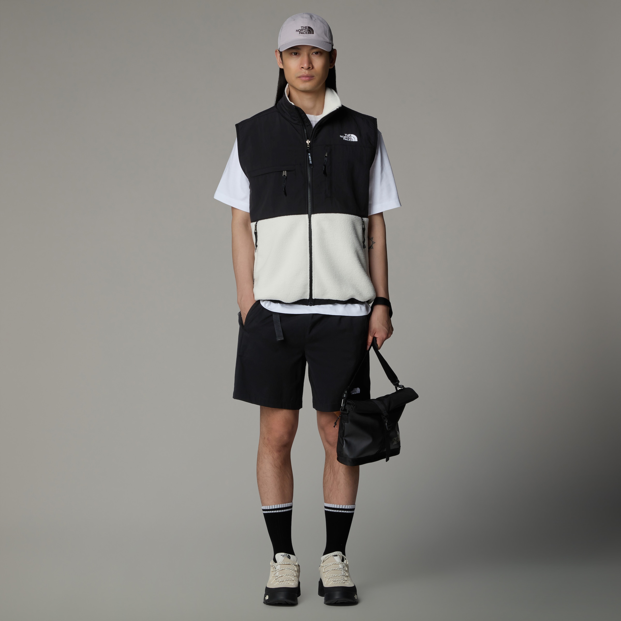 The North Face Shorts »M CLASS V PATHFINDER BELTED SHORT - 7"«  strapazierfähiges Material, wasserabweisend, mit Stretch-Anteil