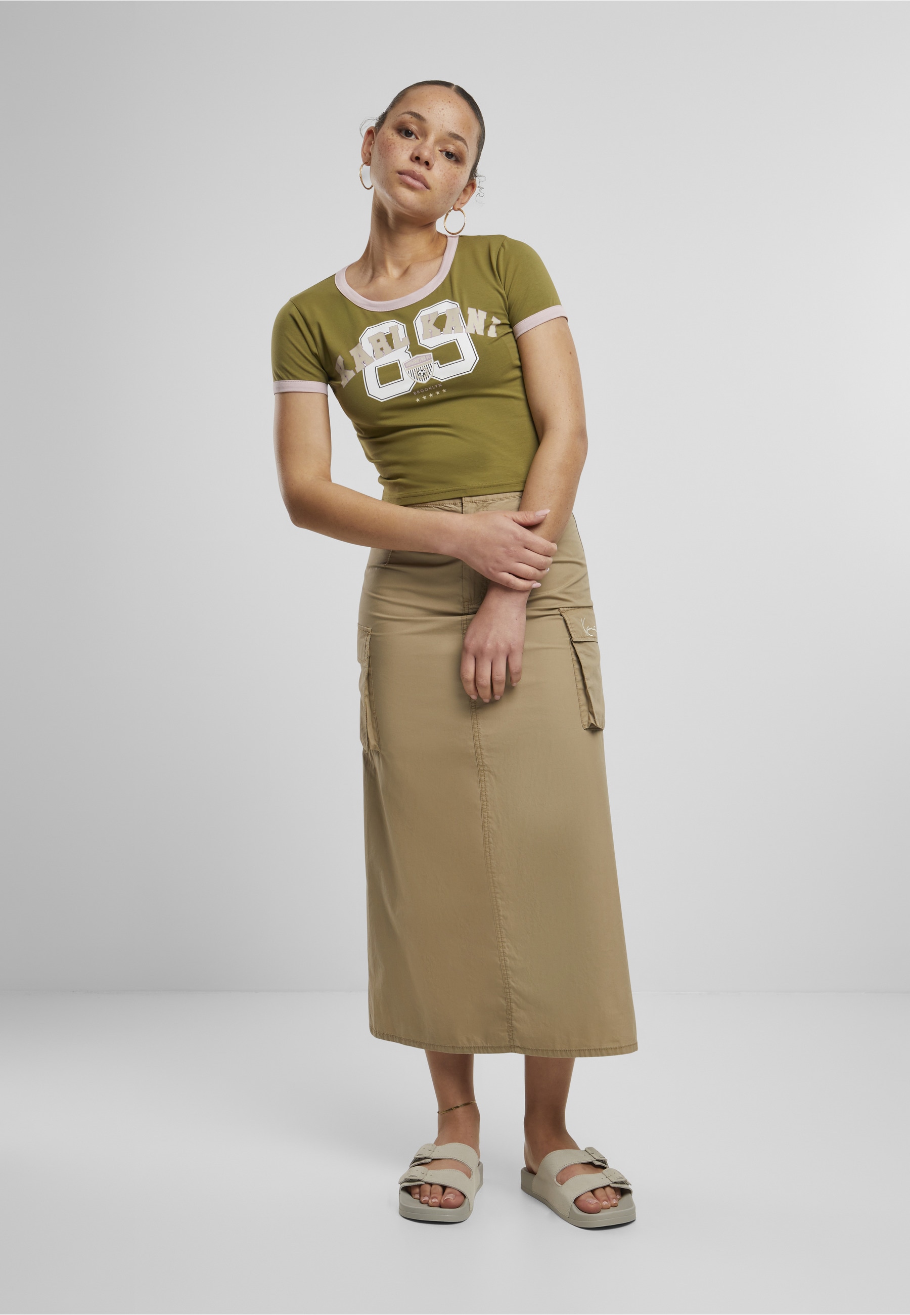 Karl Kani T-Shirt »Karl Kani Karl Kani Woven Signature Short Soccer Tee« 1 Stk.