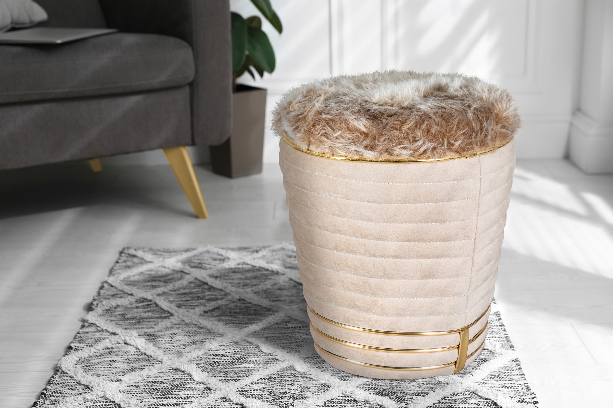 Kayoom Sitzhocker "Hocker Doric, trendiger Look, ästhetische Farbgebung, sc günstig online kaufen