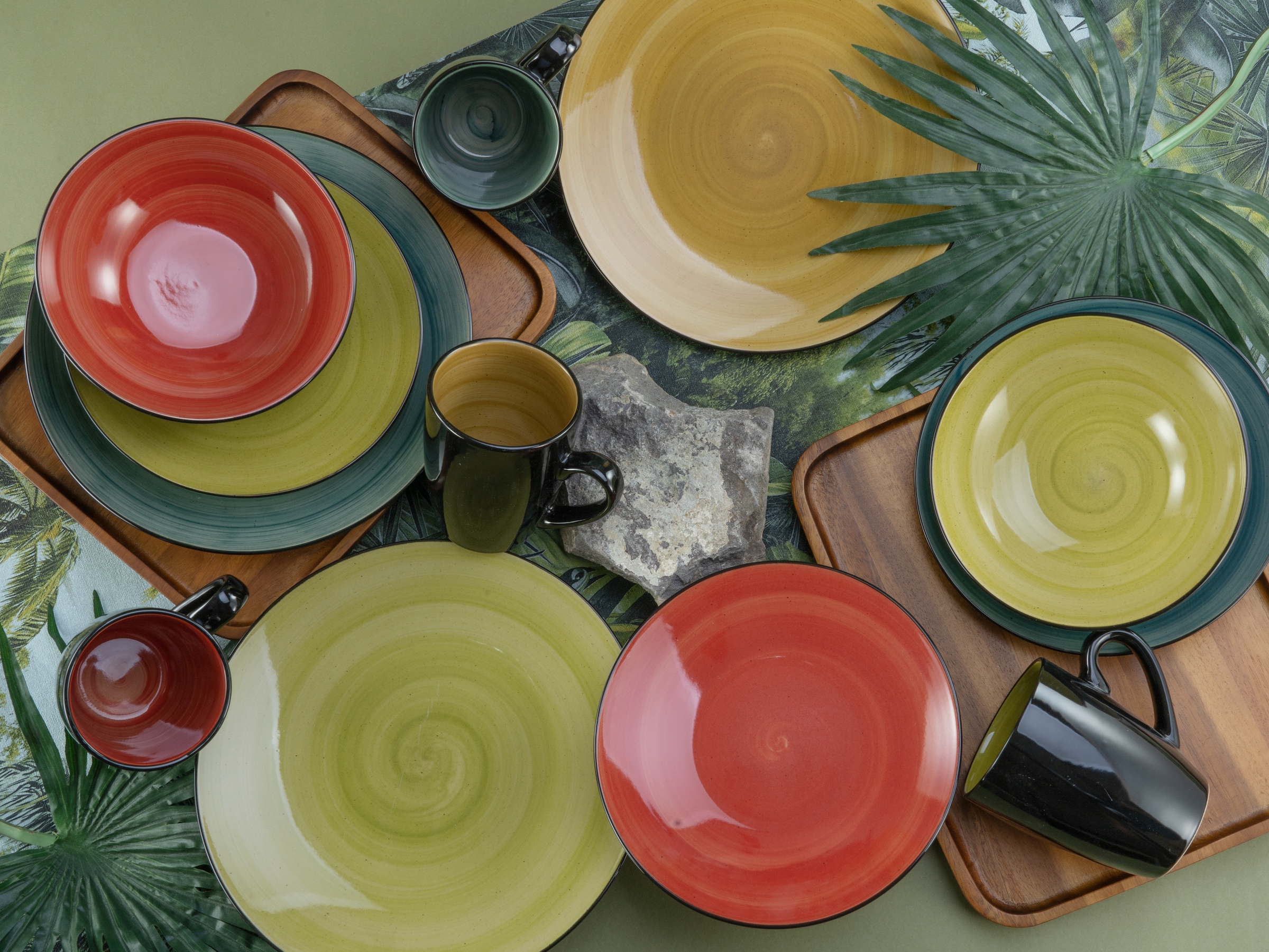 CreaTable Teller-Set »Samoa, Tellerset 12-tlg«, (Set, 12 tlg.), Handgemalter Spiraldekor