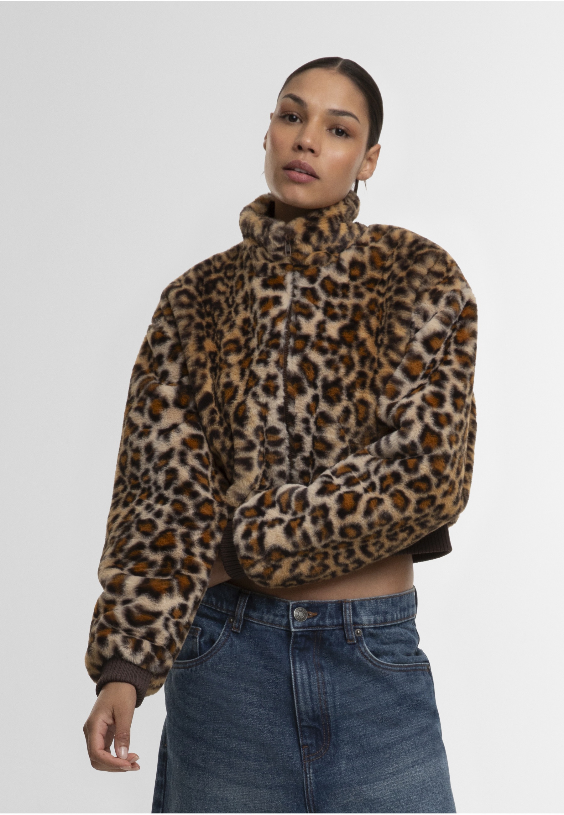 URBAN CLASSICS Allwetterjacke »Urban Classics Ladies Cropped Faux Fur Leo Jacket« 1 Stk. tlg. ohne Kapuze