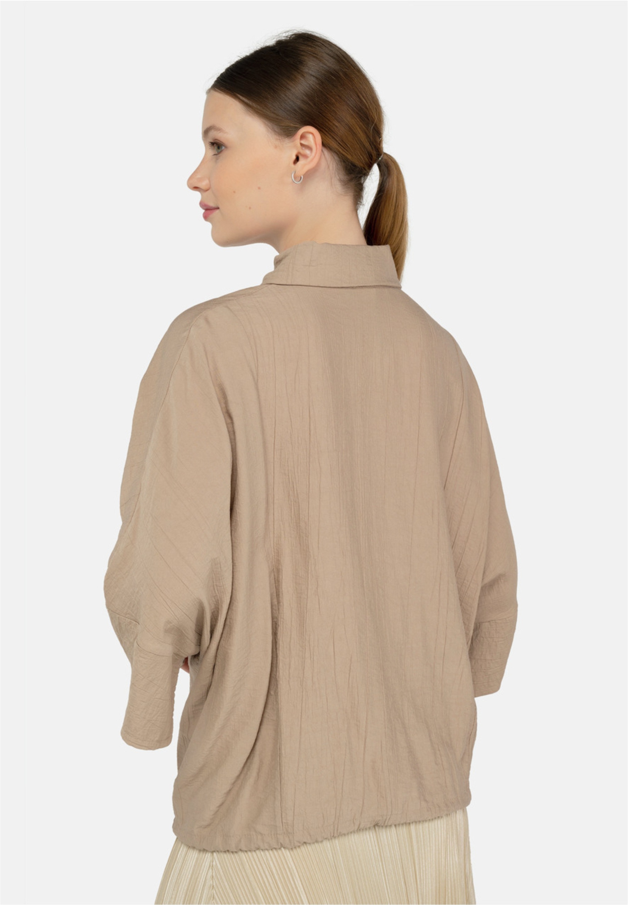 freshlions Klassische Bluse »Maya«, mit kurzem Schnitt