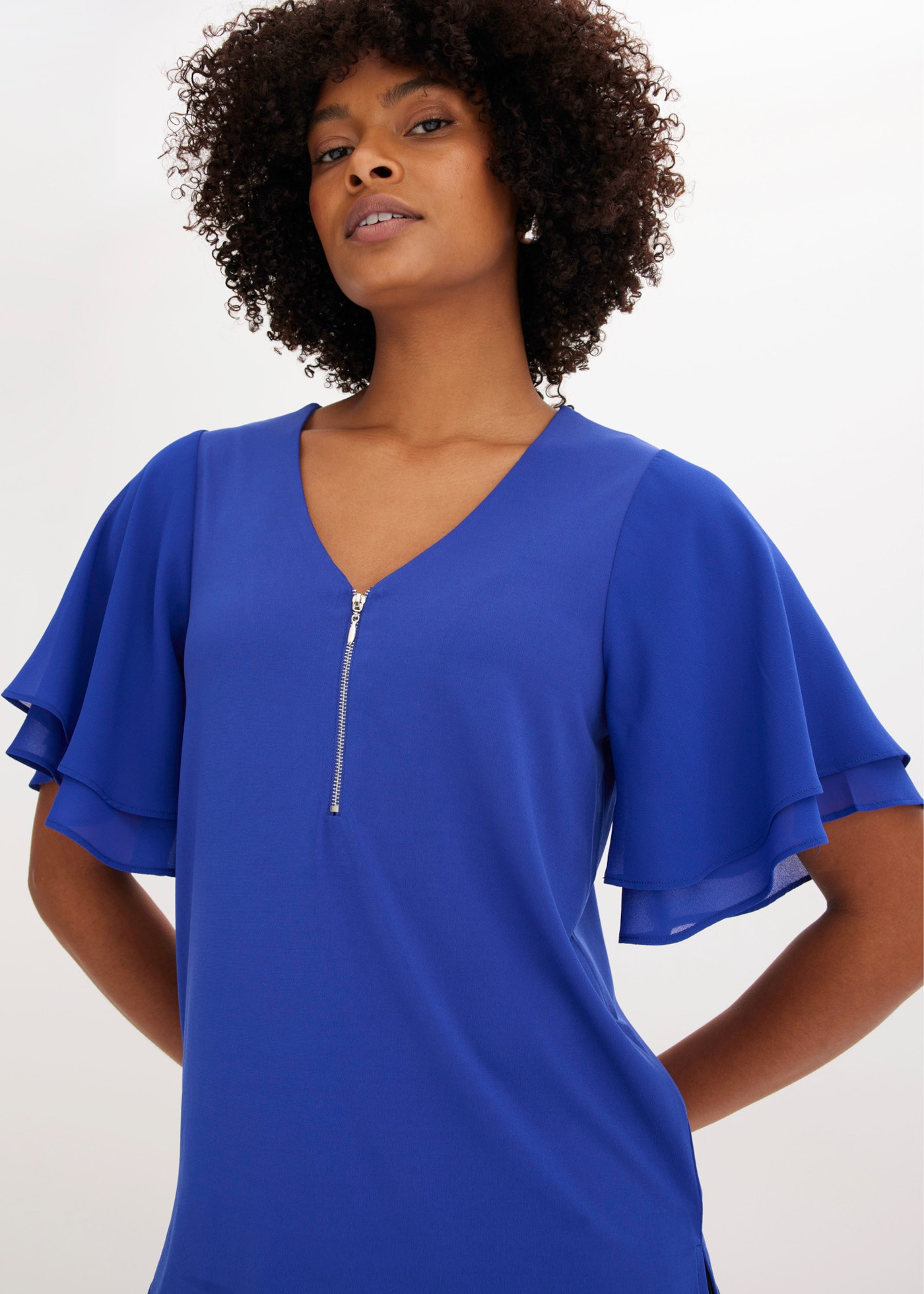 bonprix T-Shirt mit Chiffonärmeln, Kurzarm-Design, aus Polyester und Elasthan