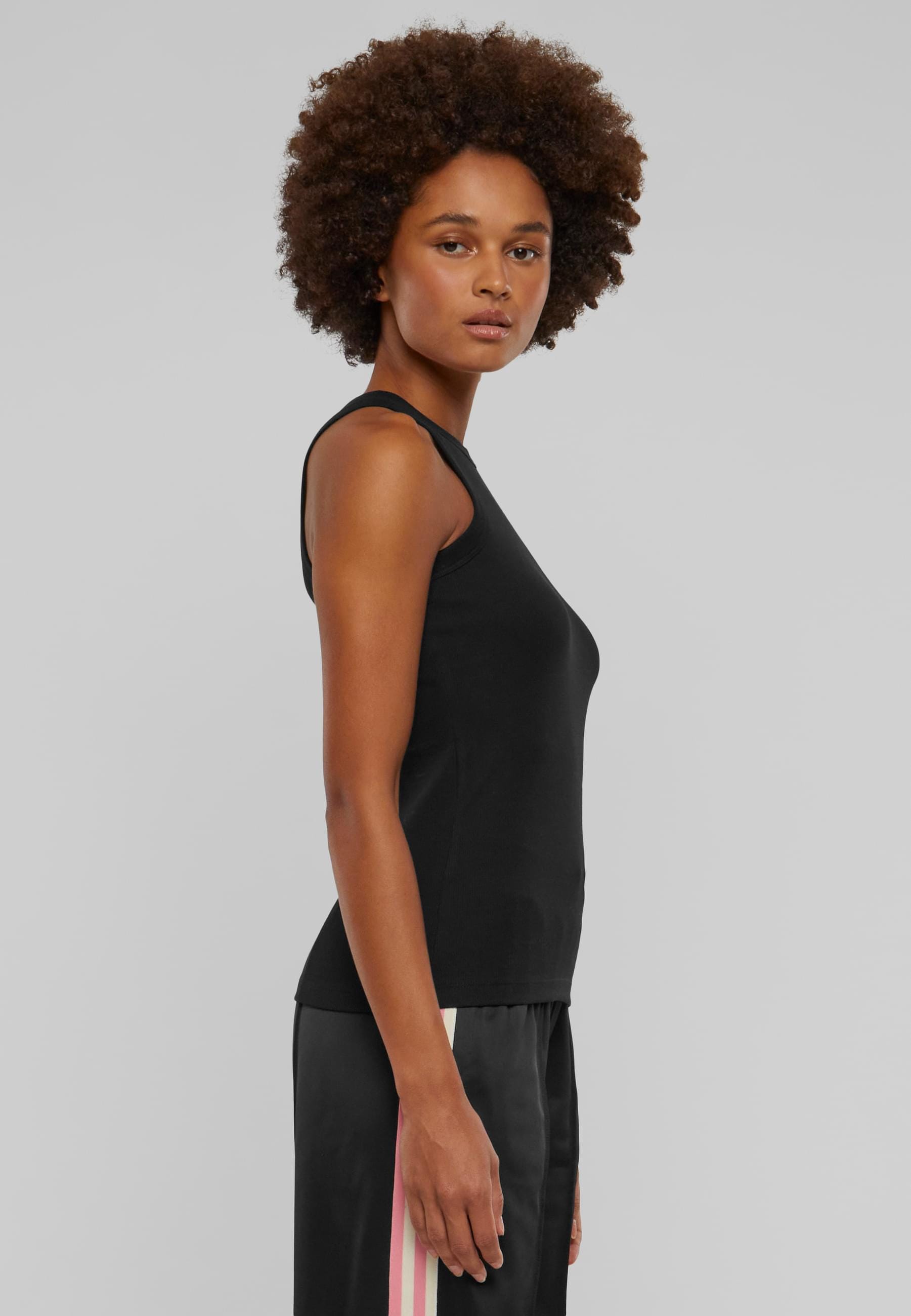 URBAN CLASSICS Muskelshirt »Urban Classics Damen Ladies Racer Back Rib Top«, (1 tlg.)