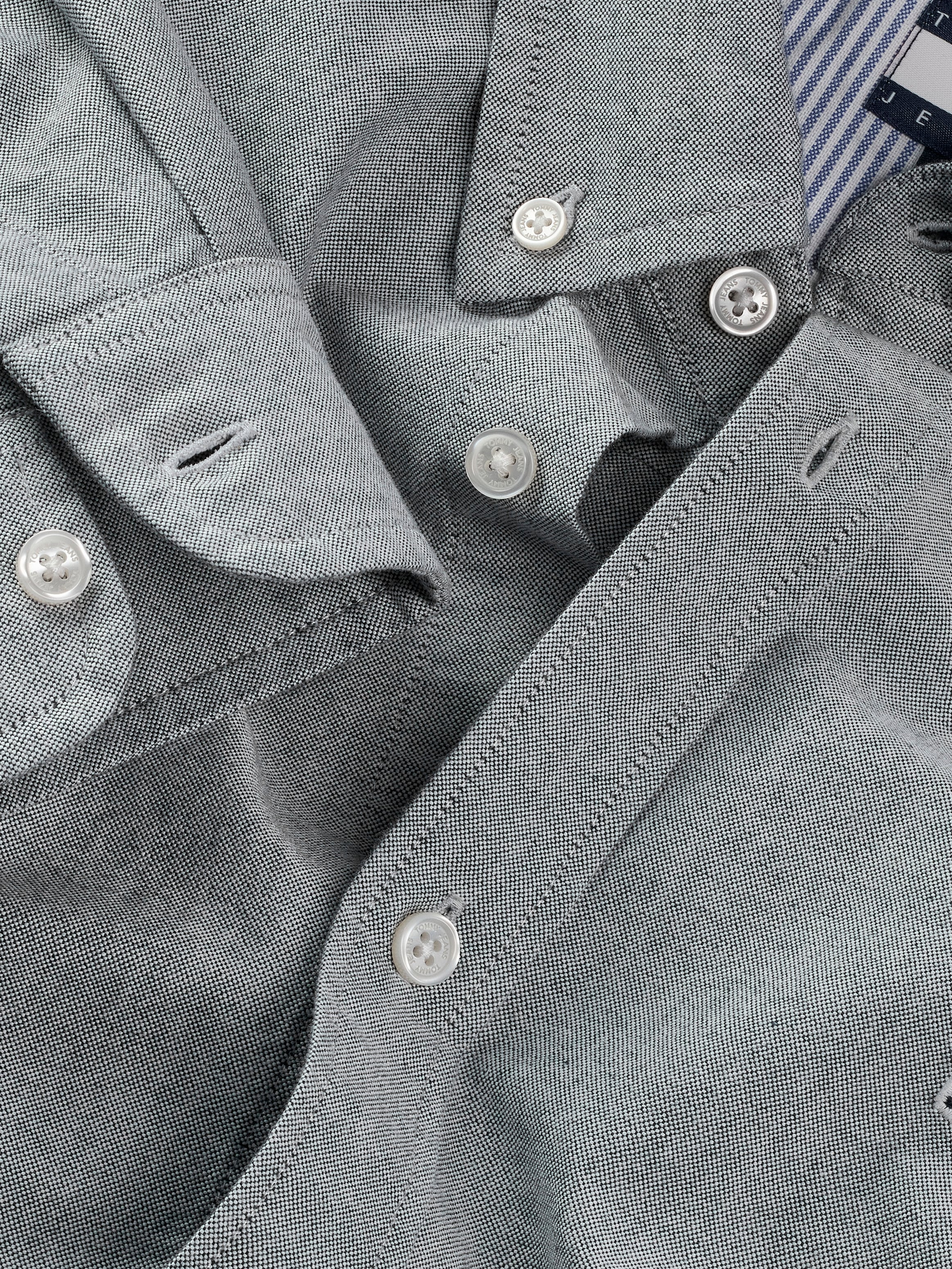 Tommy Jeans Langarmhemd »TJM REG OXFORD SHIRT EXT«, Mit Rundhalsausschnitt