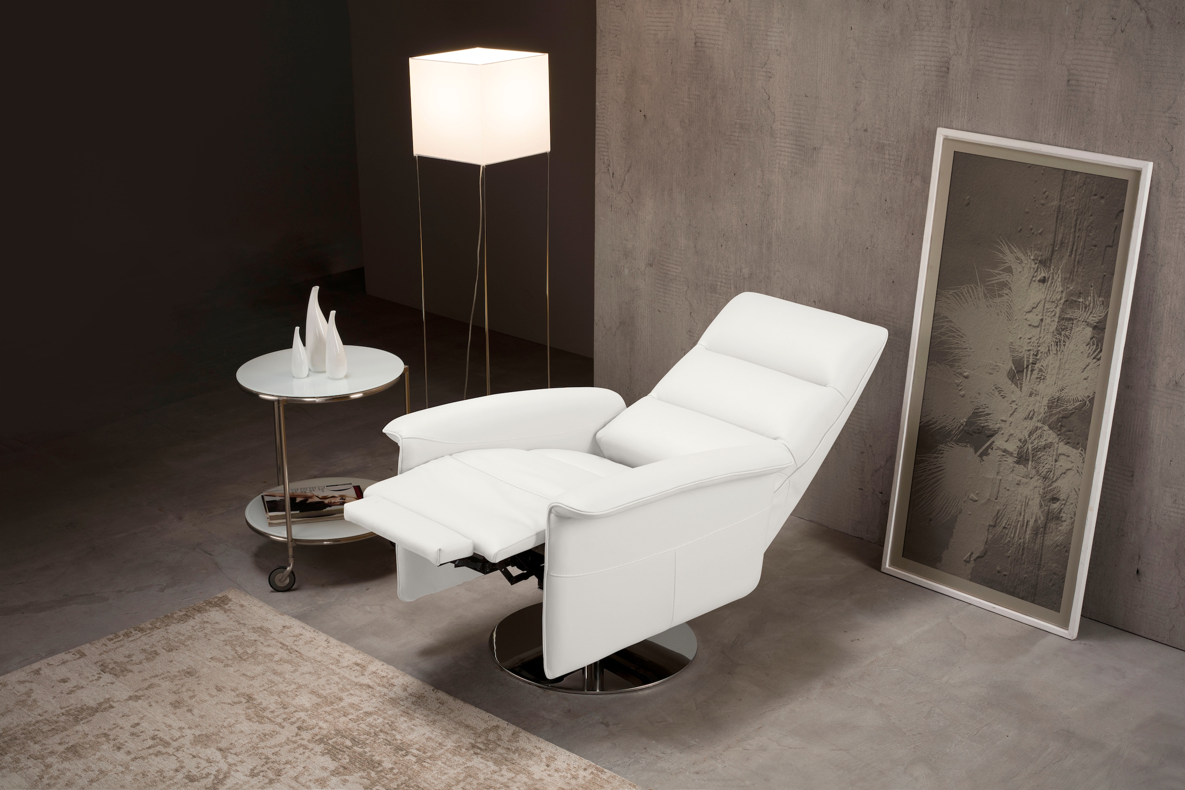 Egoitaliano Sessel »Kelly Designsessel«, drehbar, manuelle Relaxfunktion mit Push-Back-Mechanismus