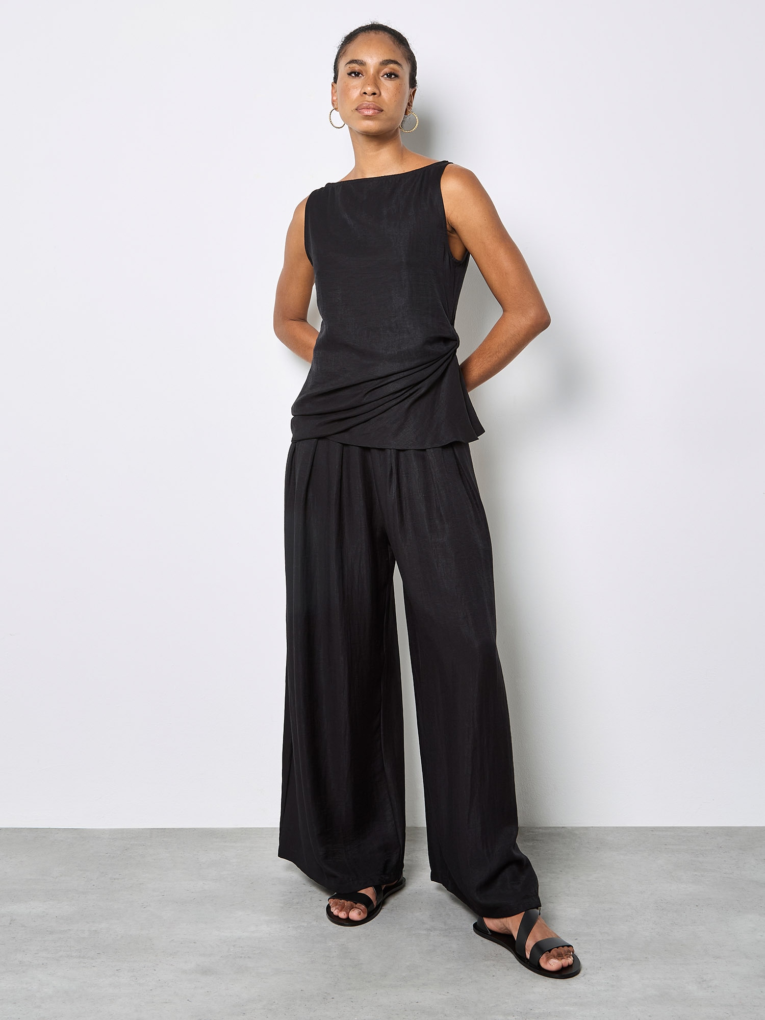Apricot Palazzohose "Weite Hose aus strukturiertem Twill" mit Plissee