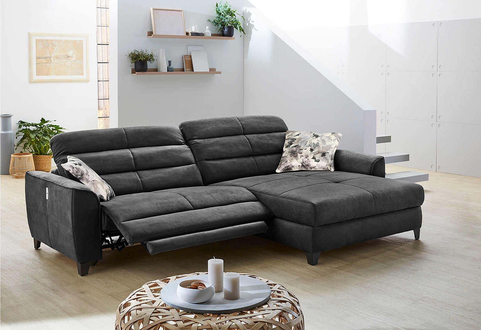 Jockenhöfer Gruppe 1100000002199 "Double One L-Form, B: 288 cm, 2x120 cm breite, elektr. Relaxfunktionen" Kopfteilverstellung, USB-Anschluss & Zierkissen