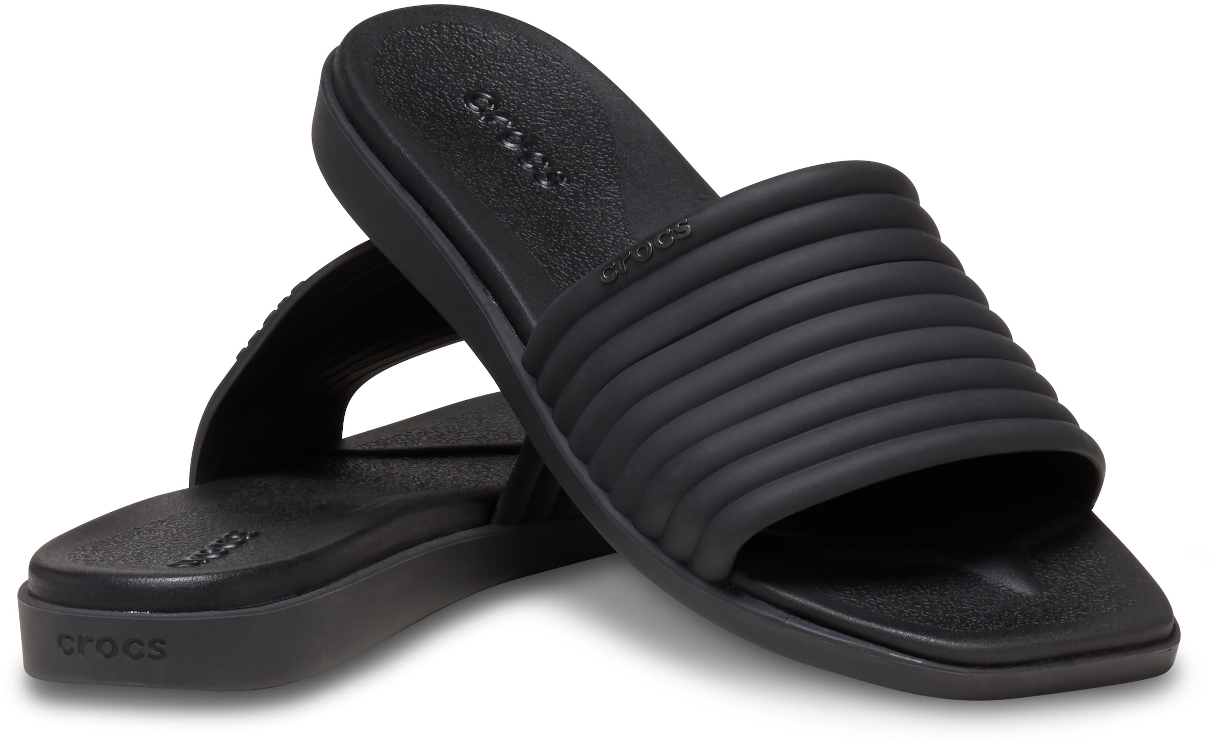 Crocs Pantolette "Miami Slide", Badeschuh, Schlappen mit kleinem Keilabsatz günstig online kaufen