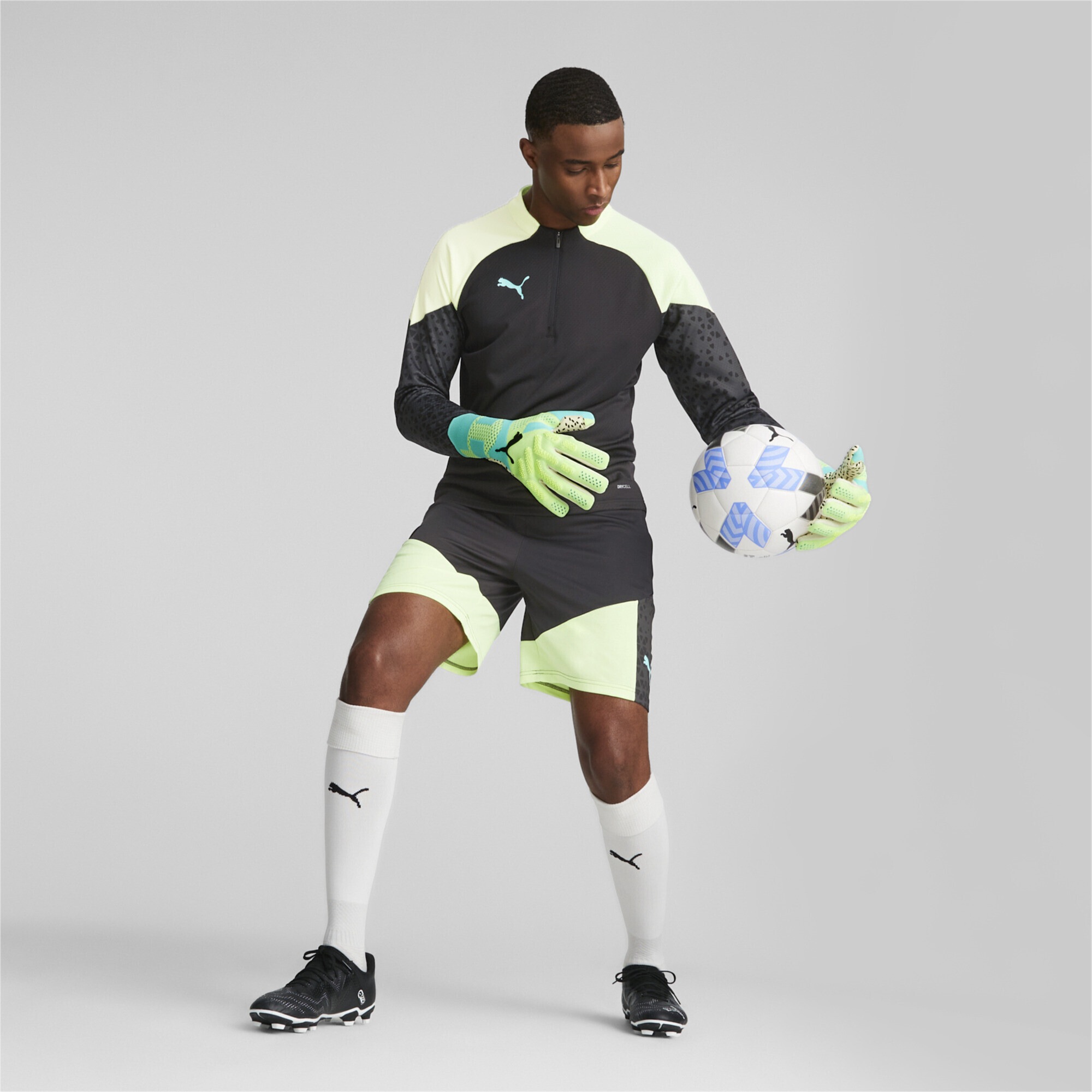 PUMA Torwarthandschuhe »FUTURE Ultimate Negative Cut Fußball Torwarthandschuhe Herren«
