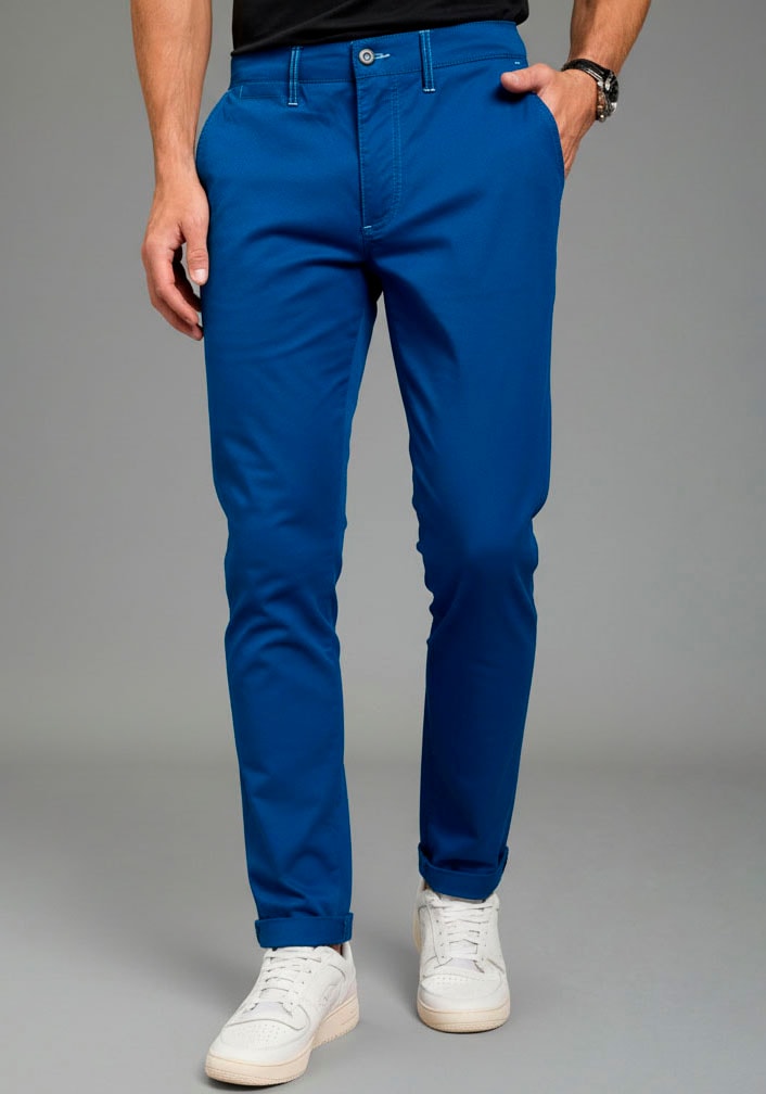 KangaROOS Chinohose Regular Fit, mit geradem Bein, etwas niedrigere Leibhöhe