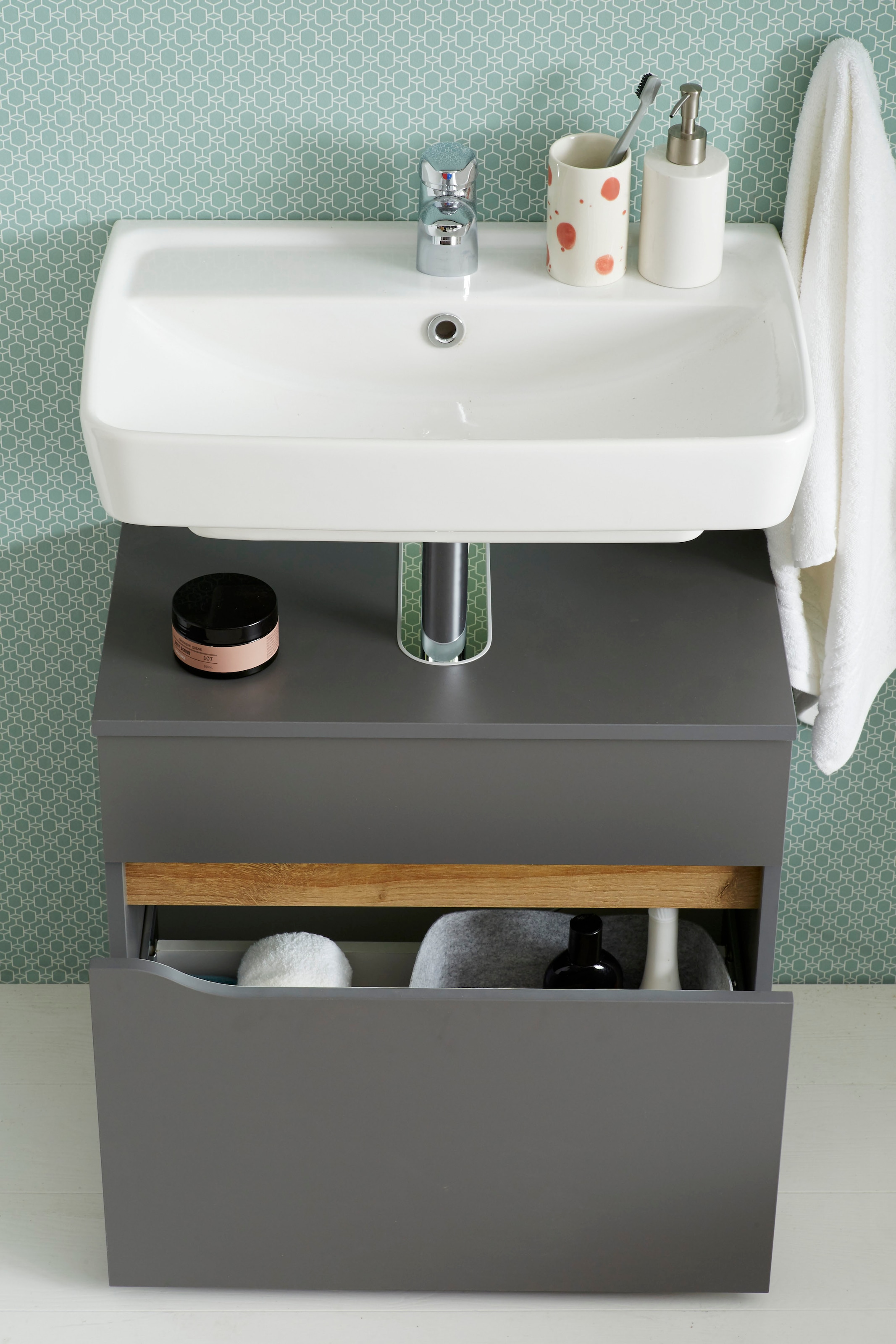 Saphir Badmöbel-Set »Quickset 2-teilig, Waschbeckenunterschrank mit LED-Spiegel«, (2 St.), Waschplatz 70 cm breit, ohne Waschbecken, 1 Schublade, Bad-Set