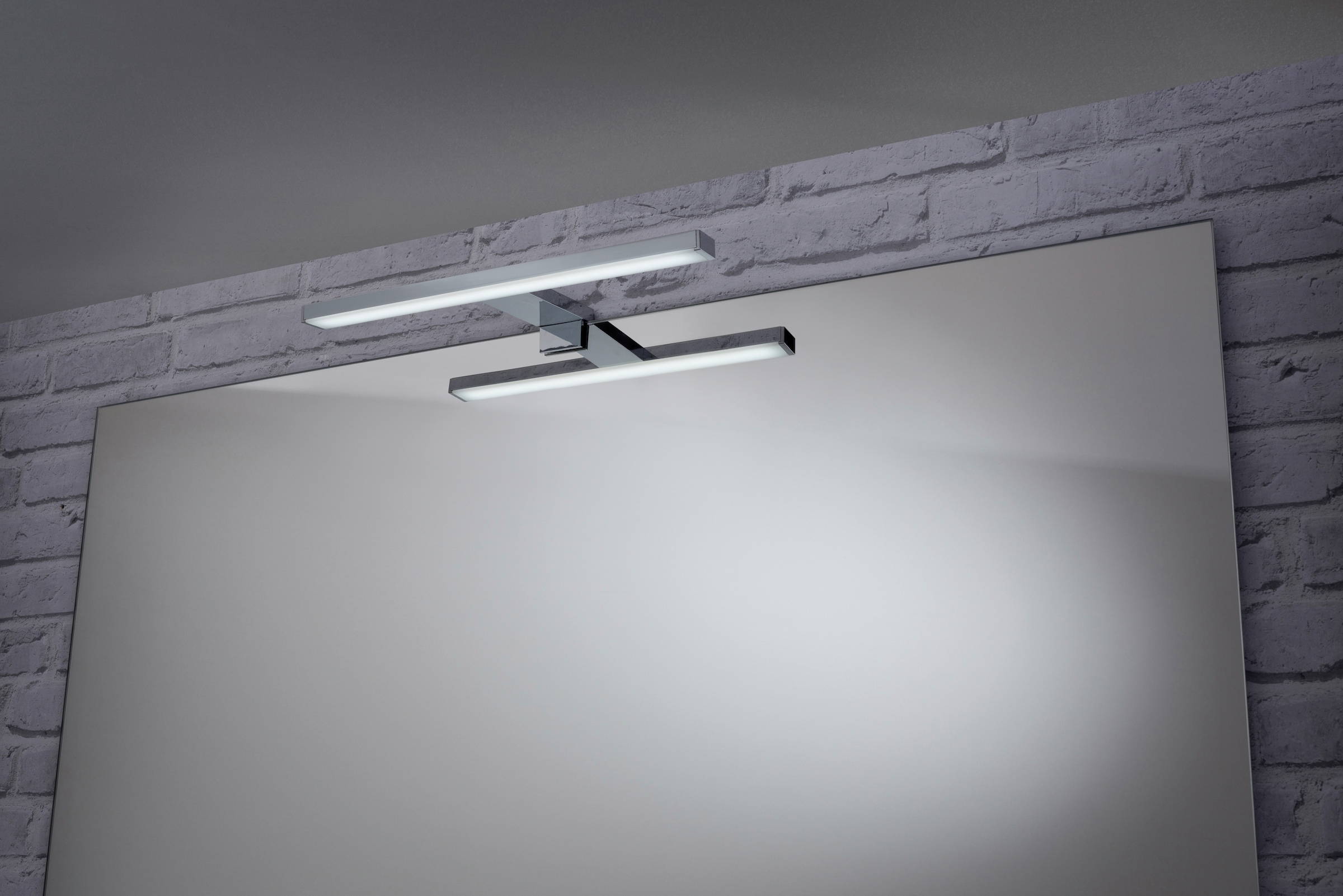 FACKELMANN LED Lichtleiste, universell einsetzbar