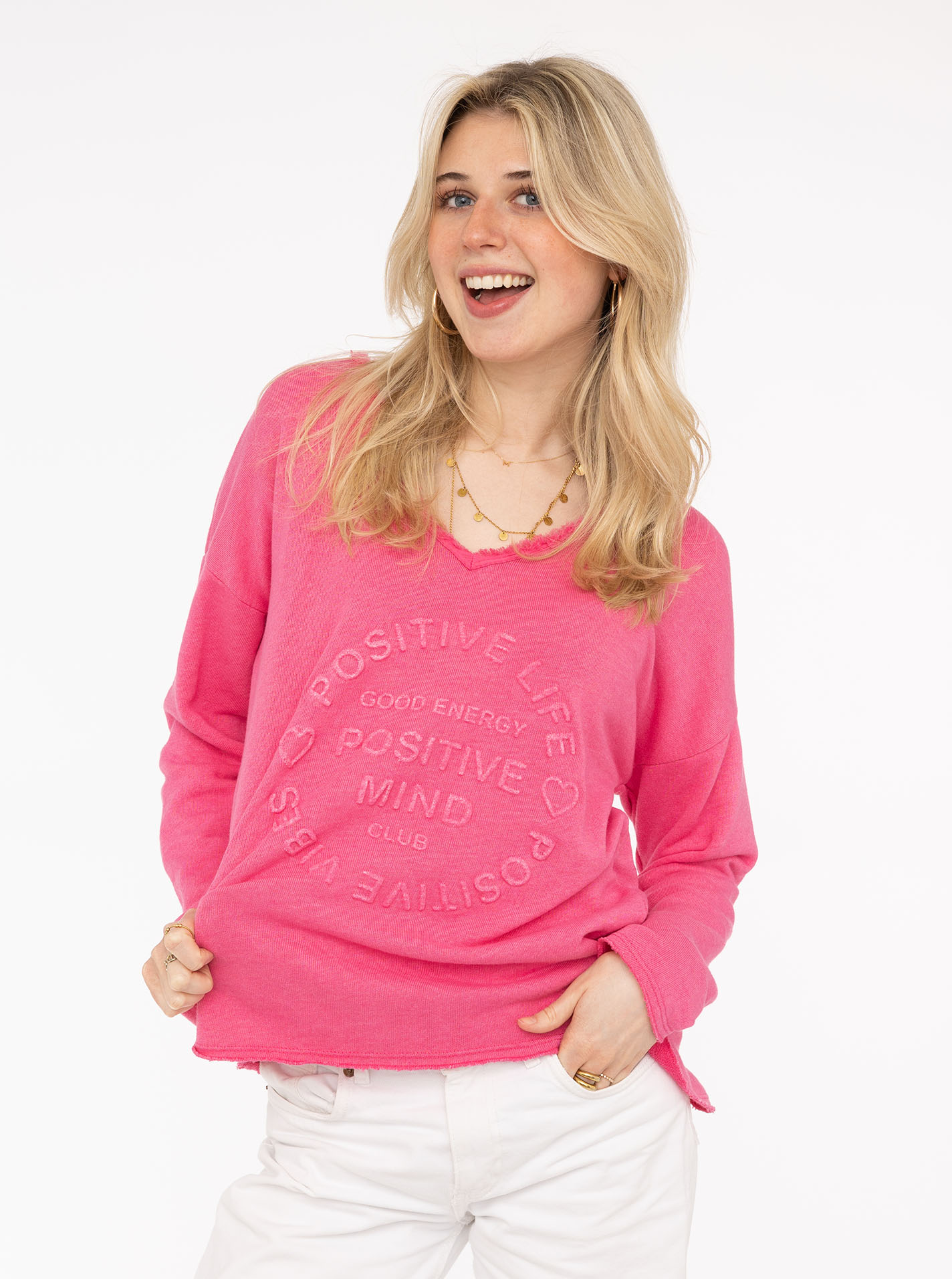 Zwillingsherz ""Positive Mind"", ausgefranster V-Ausschnitt, Used Look, Langarm, Schriftzug