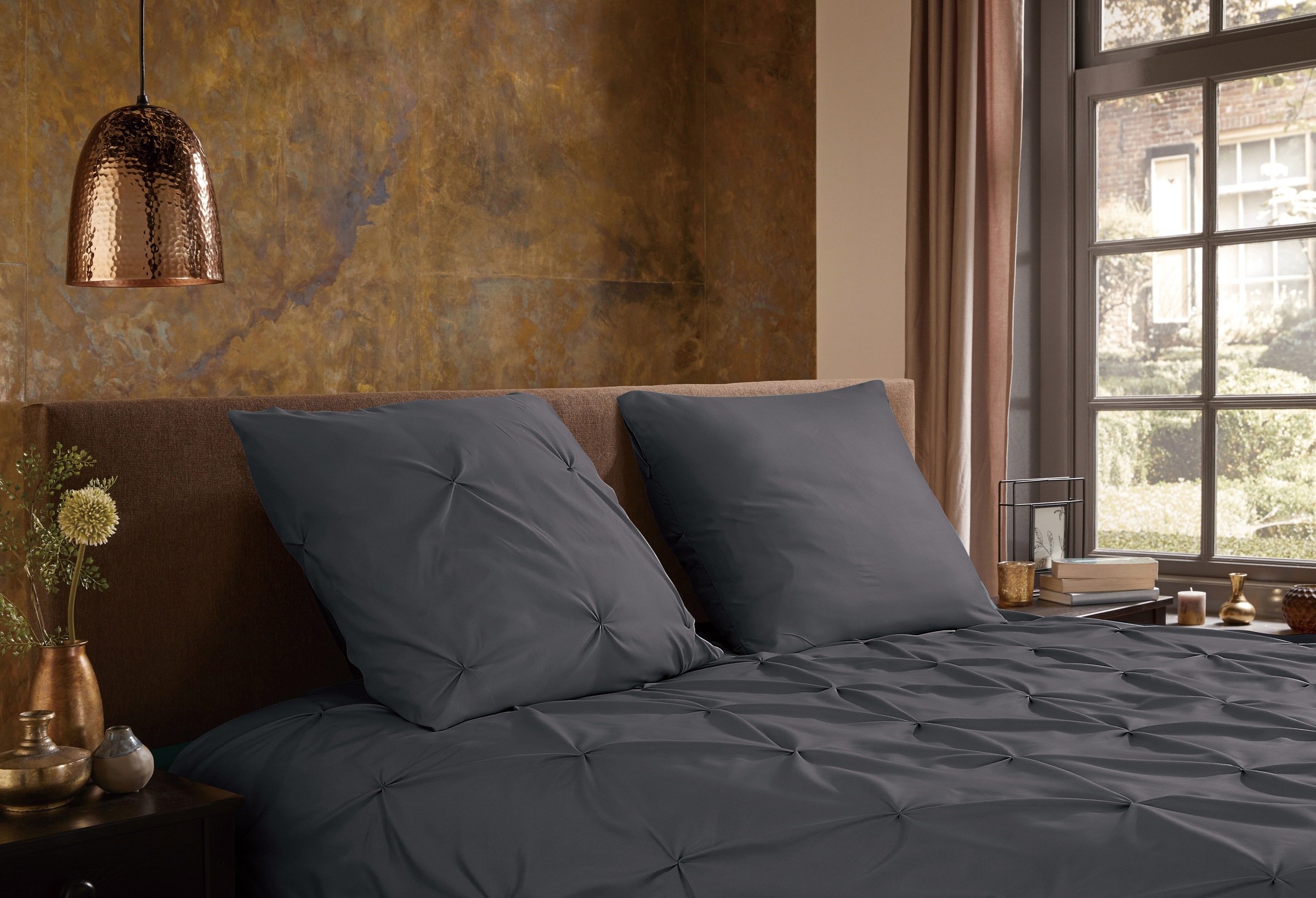 Thumbnail - PURE luxury collection Wendebettwäsche "Elegence" 2 Stk. Mikrofaser, Uni, Stickerei, luxuriöse Falten, Reißverschluss