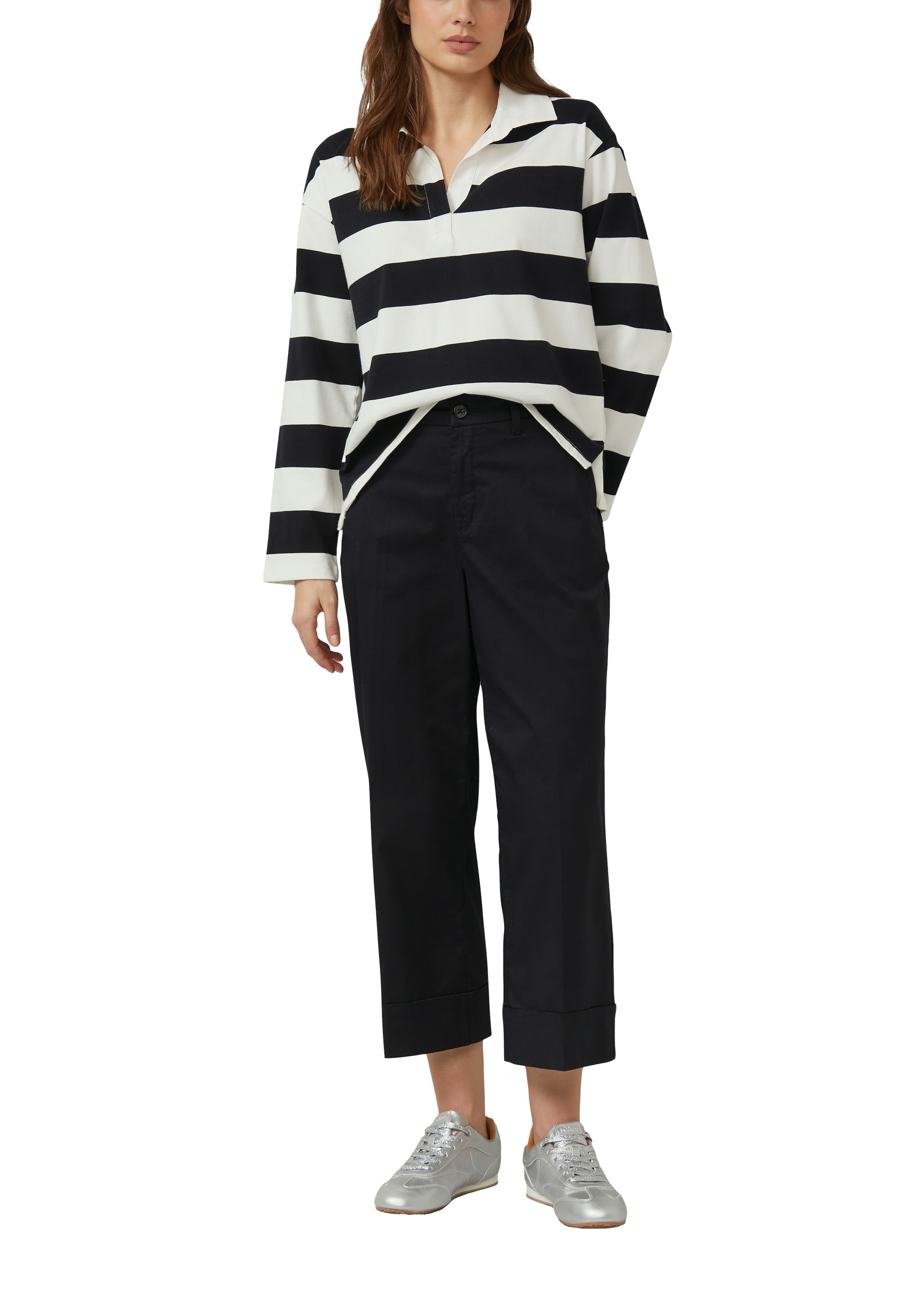 s.Oliver Stoffhose  mit weitem Bein und Bundfalte