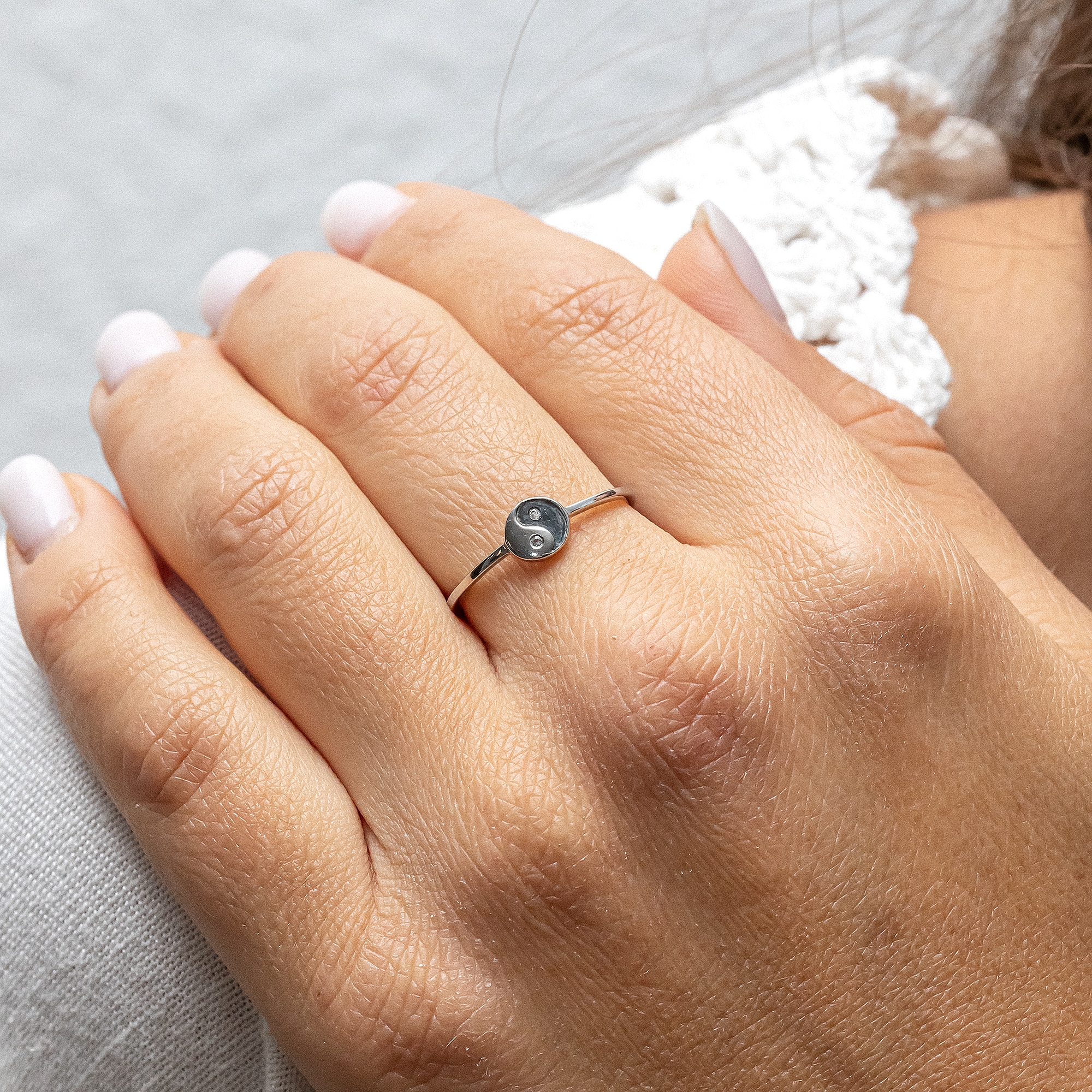 CAÏ Fingerring »925/- Sterling Silber rhodiniert Zirkonia Yin Yang«