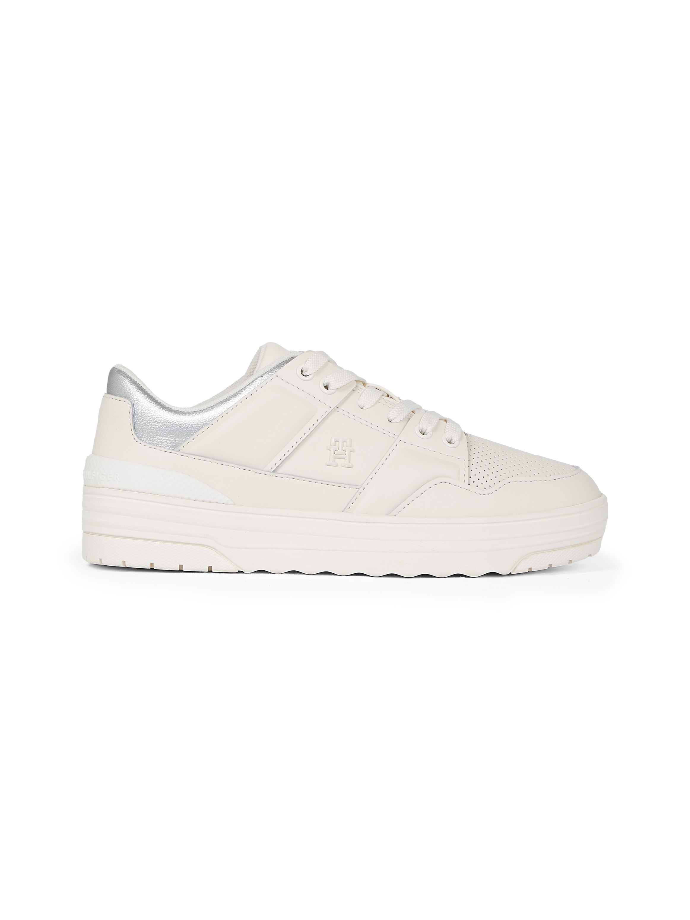 Tommy Hilfiger Plateausneaker »FEMININE BASKET SNEAKER«, Schnürschuh, Halbschuh, Freizeitschuh mit gepolstertem Schaftrand