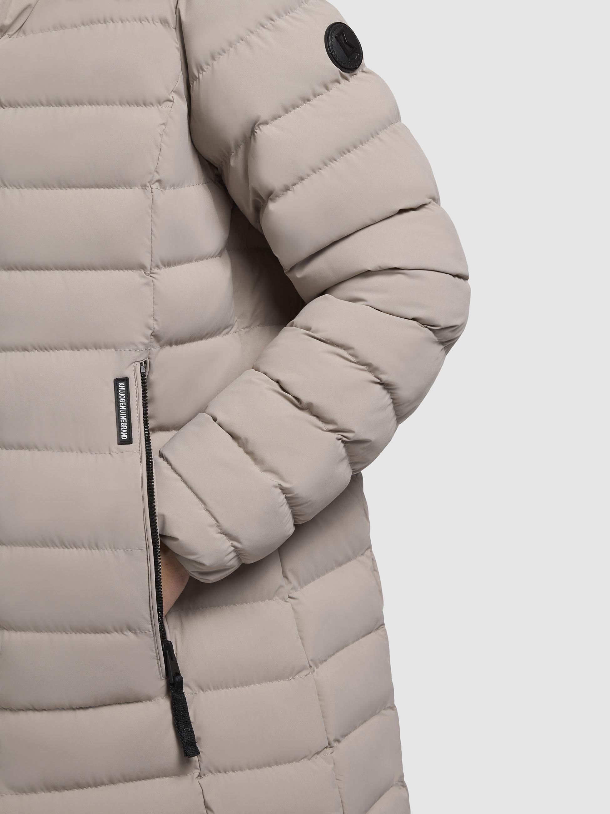 khujo Steppjacke »Imes-YM«, mit Kapuze, Steppmantel mit hohem Kragen und silbrig glänzendem Innenfutter