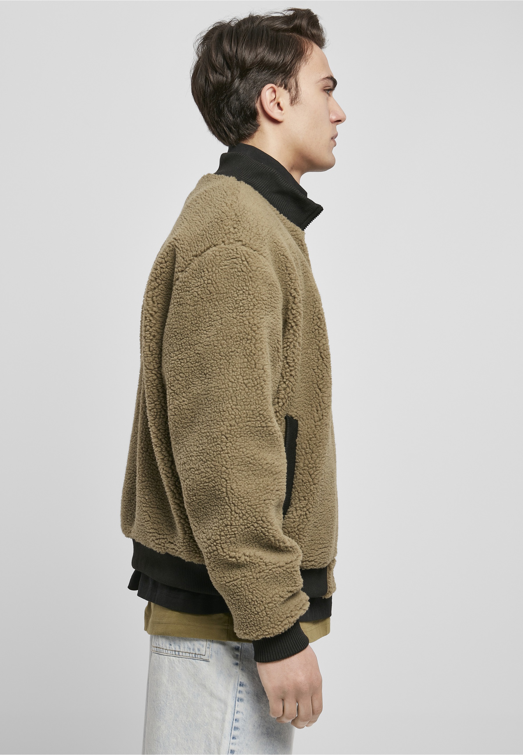 URBAN CLASSICS Winterjacke »Urban Classics Herren Boxy Sherpa Jacket« 1 Stk. tlg. ohne Kapuze