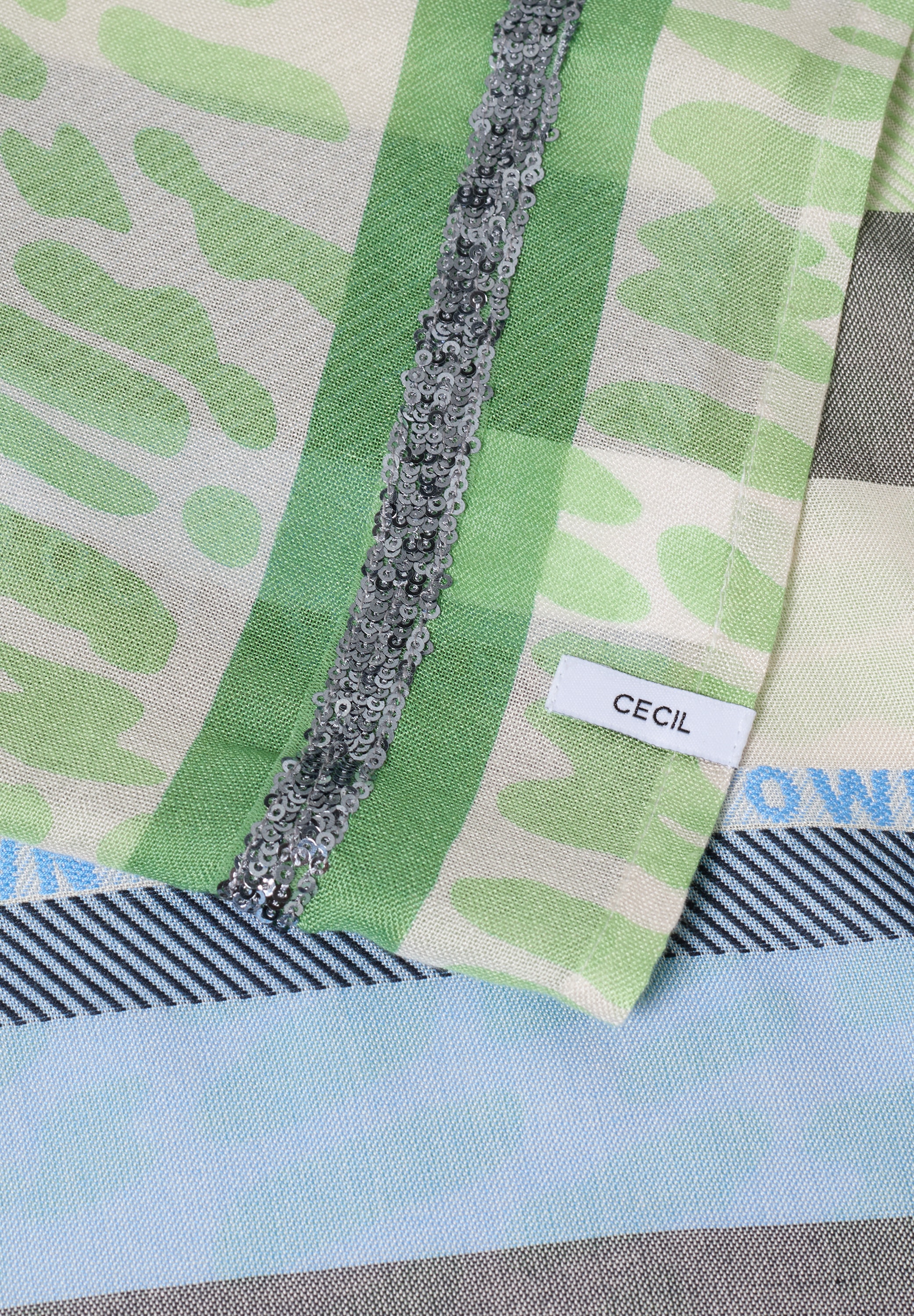 Cecil Loop mit grafischem Muster