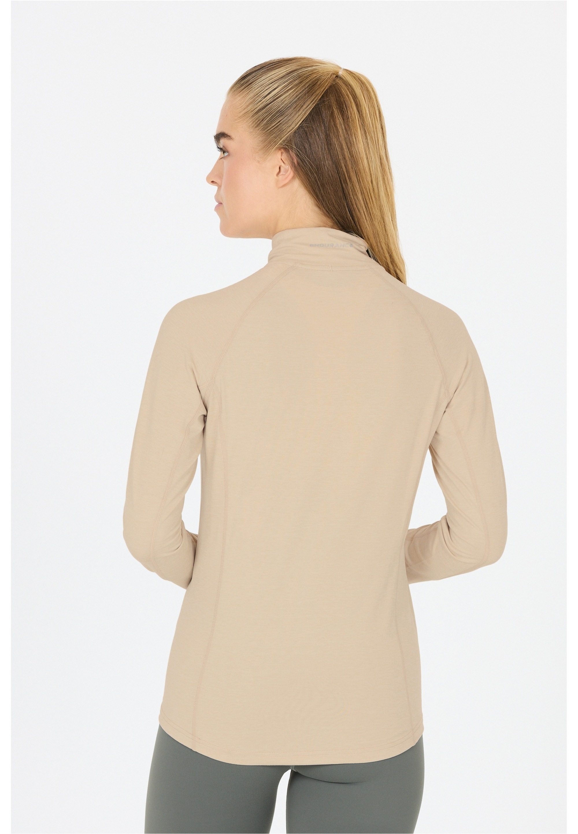ENDURANCE Funktionsshirt »Canna«, mit cleveren Daumenöffnungen