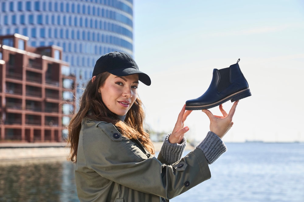 Rieker Chelseaboots, Stiefelette, Schlupfboots, Stretcheinsatz, mit Innenreißverschluss