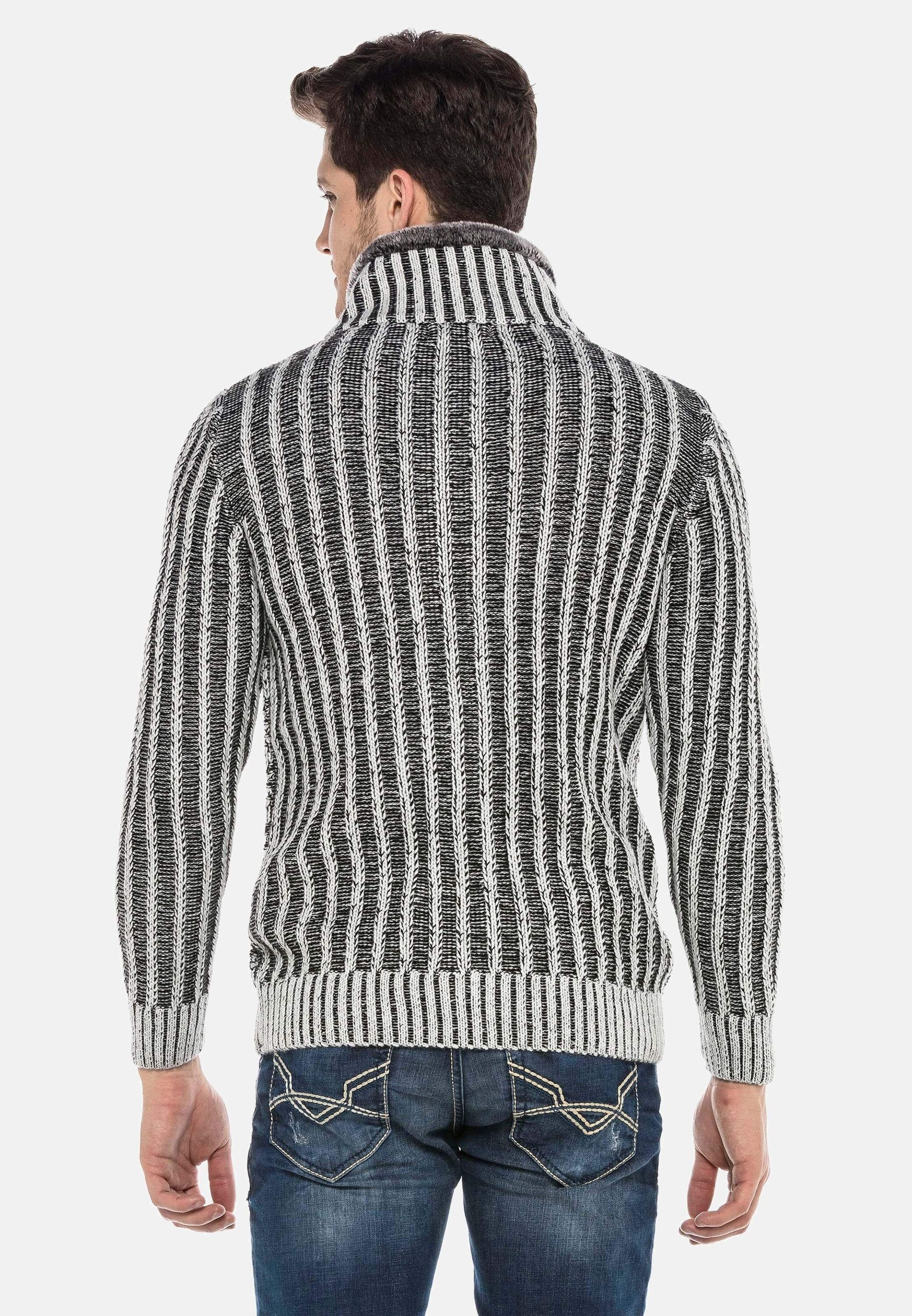 Cipo & Baxx Strickpullover "Pullover", (1 tlg.), mit Verschlussschnalle, CP günstig online kaufen