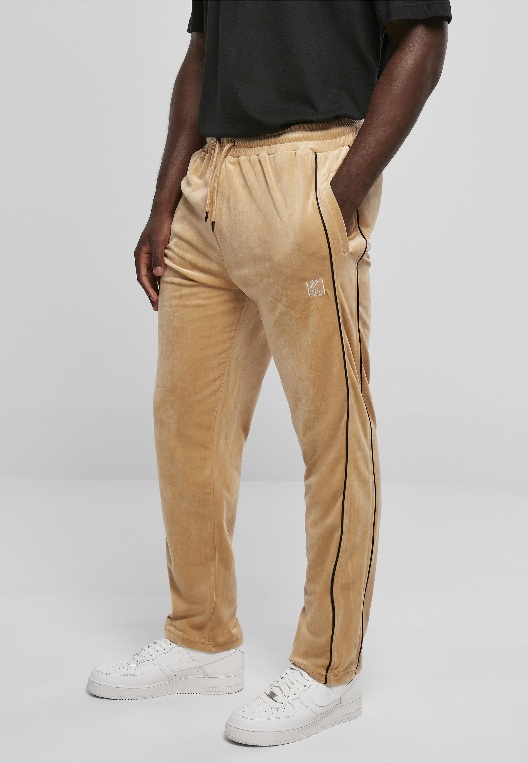 Karl Kani Jogginghose »Karl Kani Herren KM214-022-1 OG Straight Leg Velvet Pants sand«