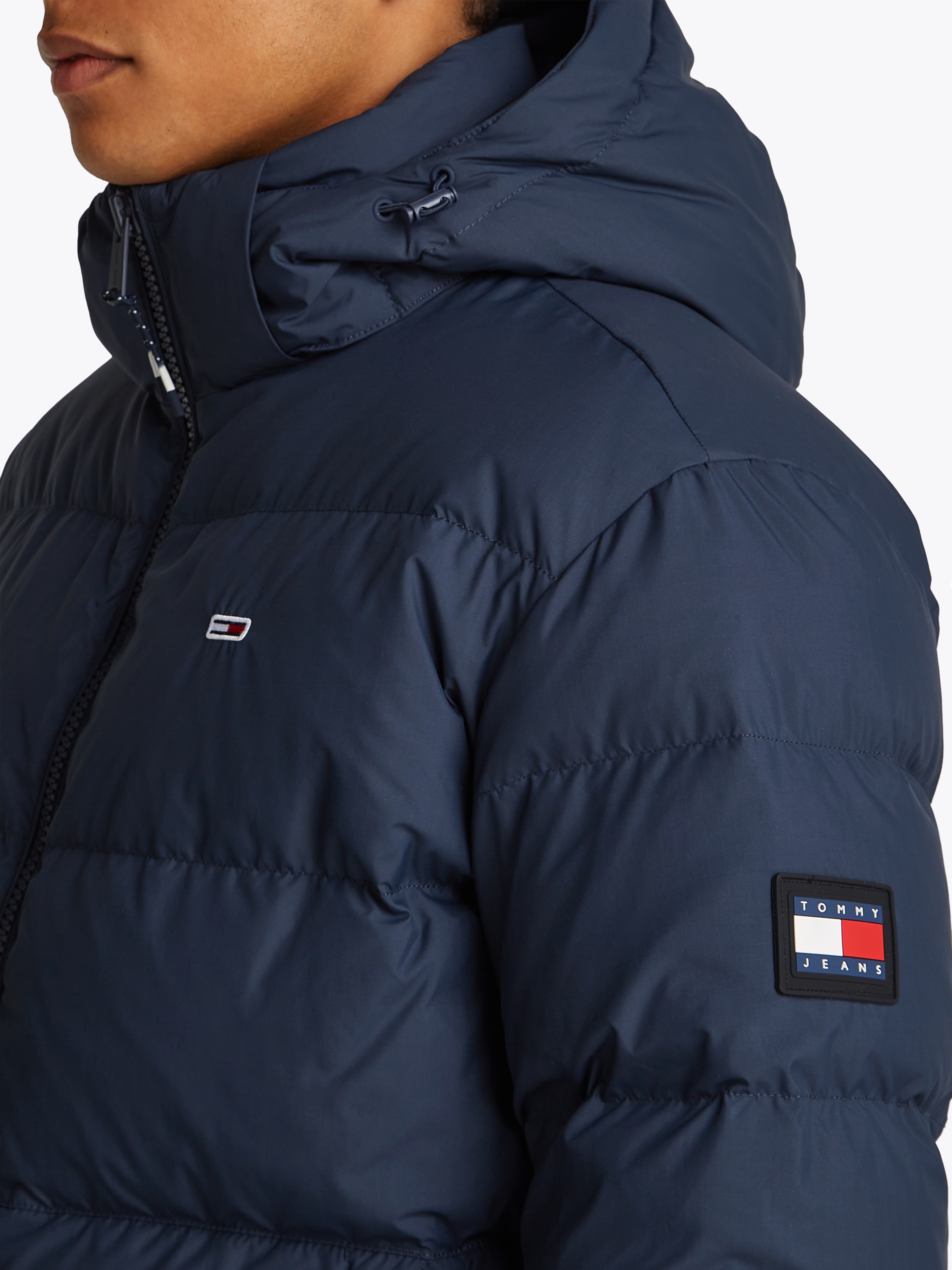 Tommy Jeans Steppjacke "TJM ESSENTIAL DOWN JACKET EXT" mit Kapuze Winterjac günstig online kaufen