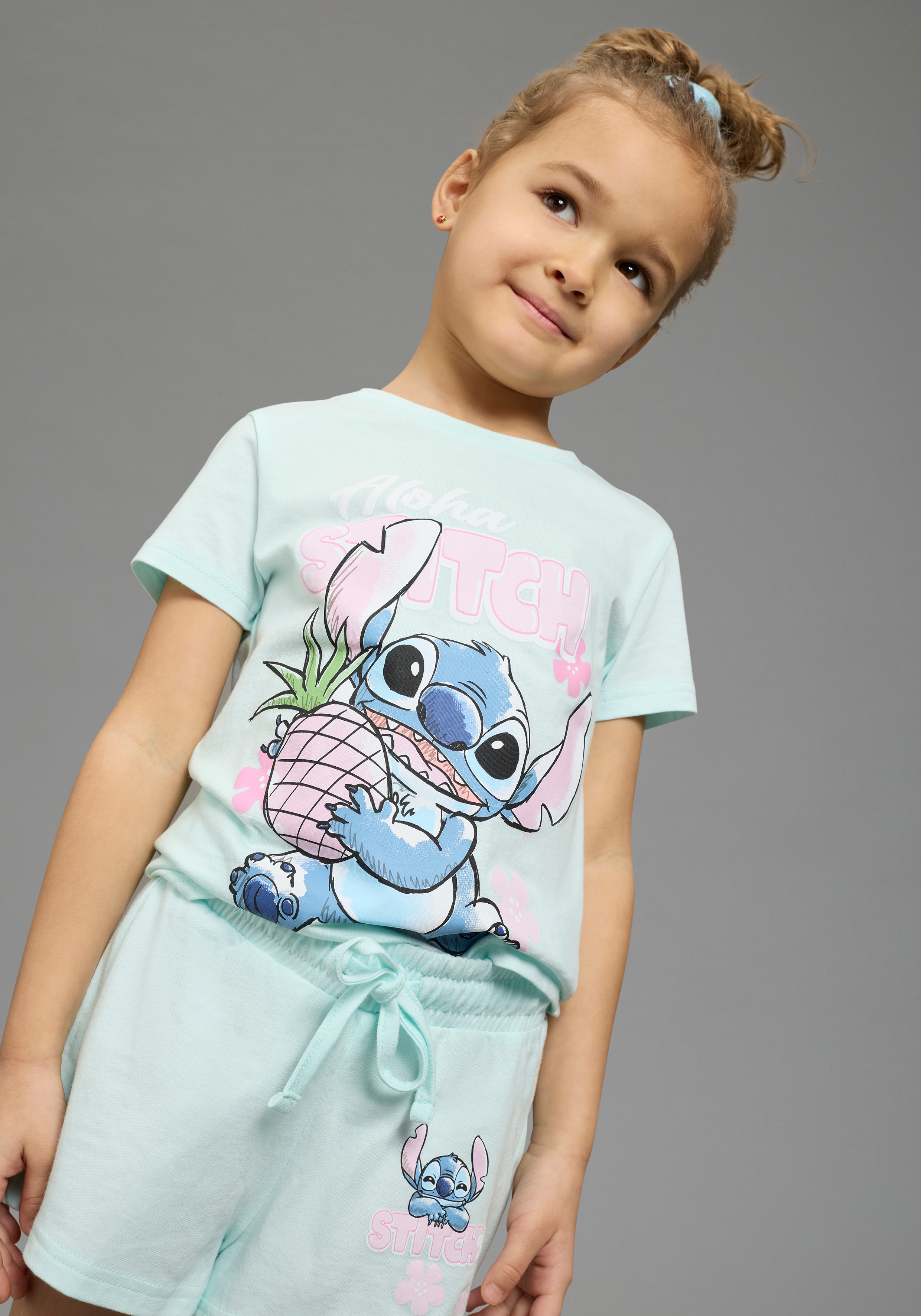 KIDSWORLD Shirt & Shorts "STITCH 2tlg. Set von Disney" Set, 2 tlg. verschiedene Größen, bedrucktes Design, aus Baumwolle