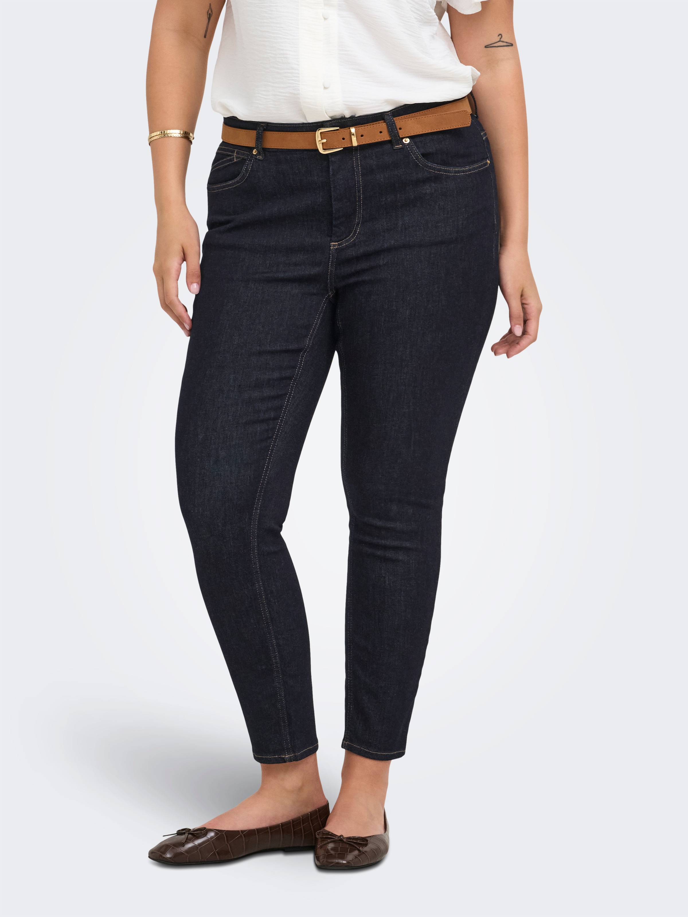 ONLY CARMAKOMA Skinny-fit-Jeans "CARWILLY REG SKINNY ANK DNM BOX NOOS" Baumwollmischung, Regular Waist