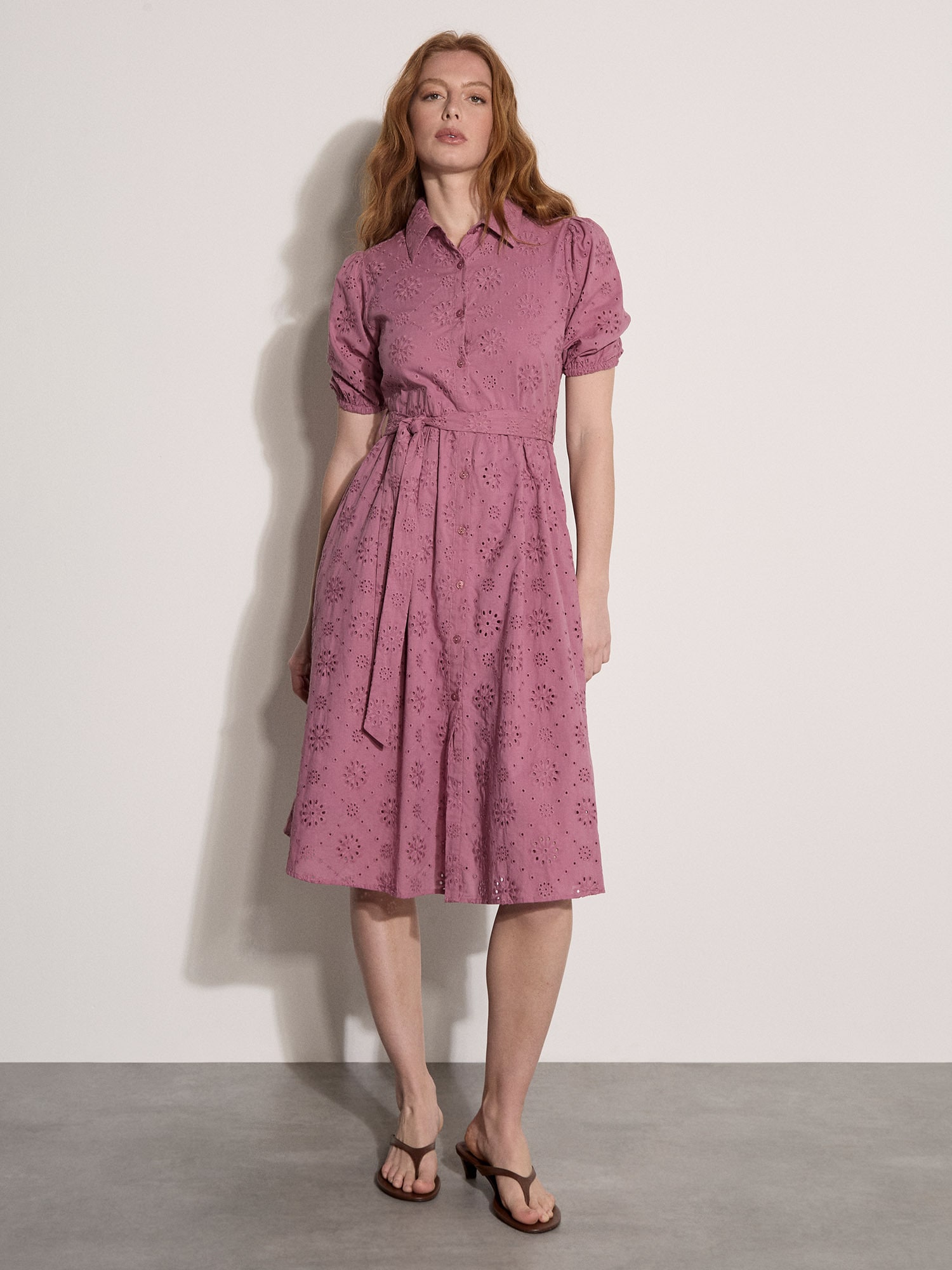 Apricot Spitzenkleid "Hemdblusen-Midi-Kleid" mit Stickerei